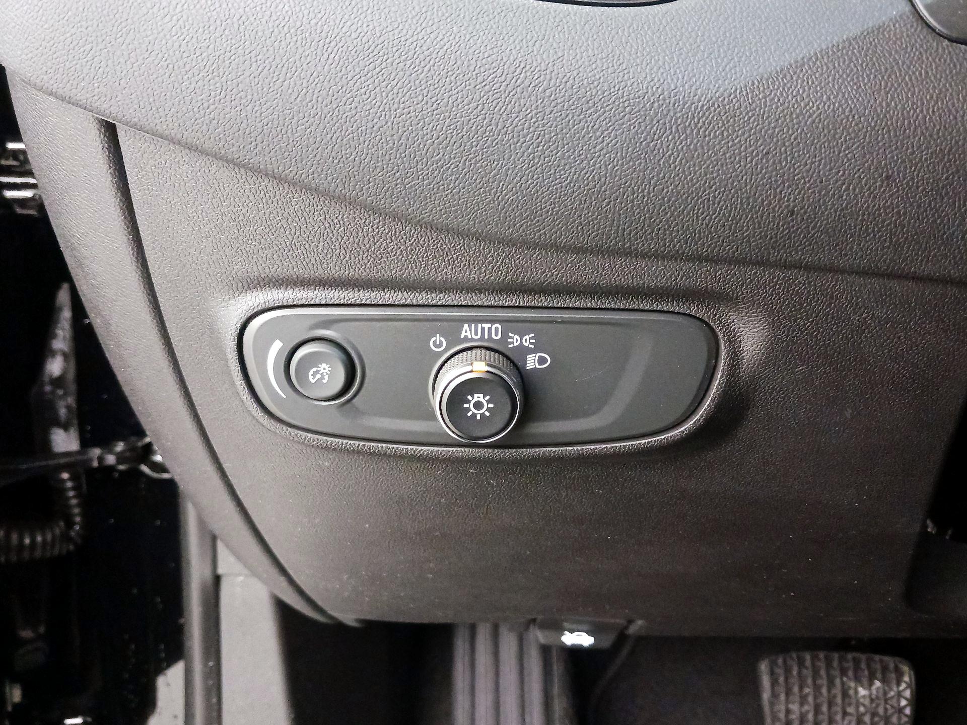 Thumbnail: 2023 Chevrolet Equinox - 13