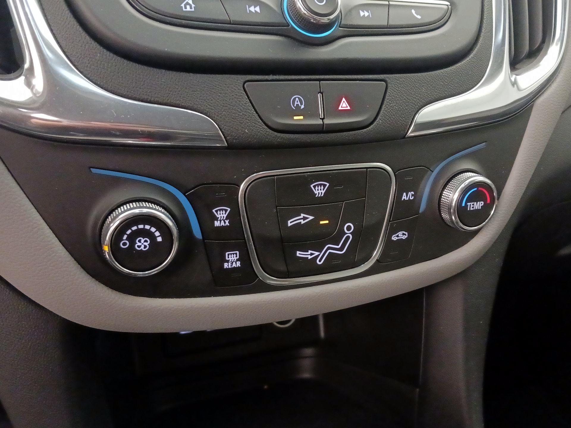 Thumbnail: 2023 Chevrolet Equinox - 16