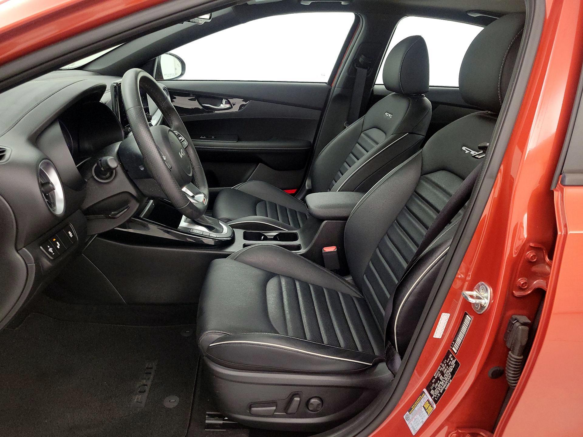 Thumbnail: 2023 Kia Forte - 11