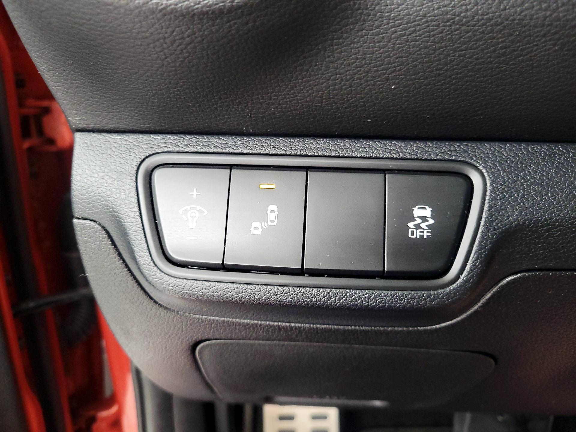 Thumbnail: 2023 Kia Forte - 13