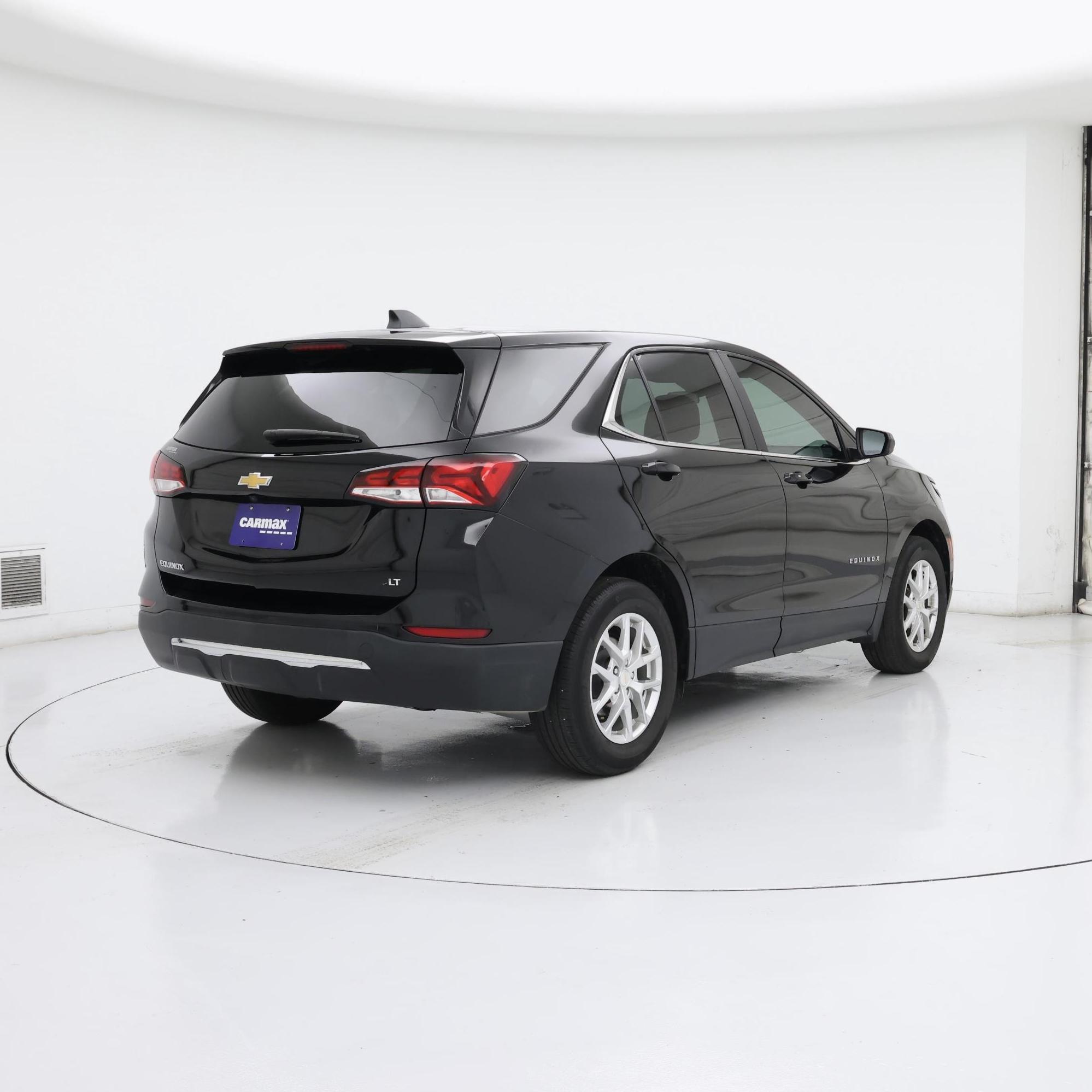 Thumbnail: 2022 Chevrolet Equinox - 8