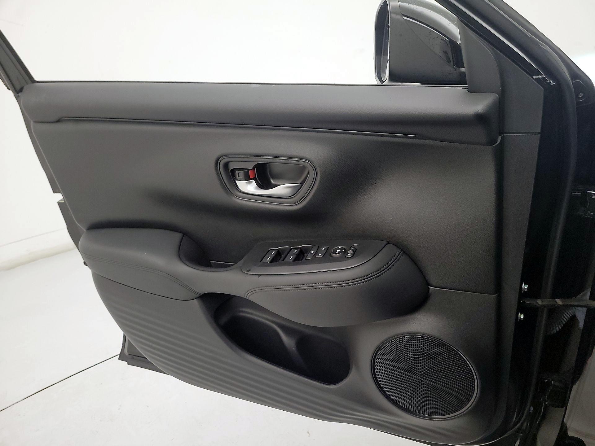 Thumbnail: 2023 Honda HR-V - 12