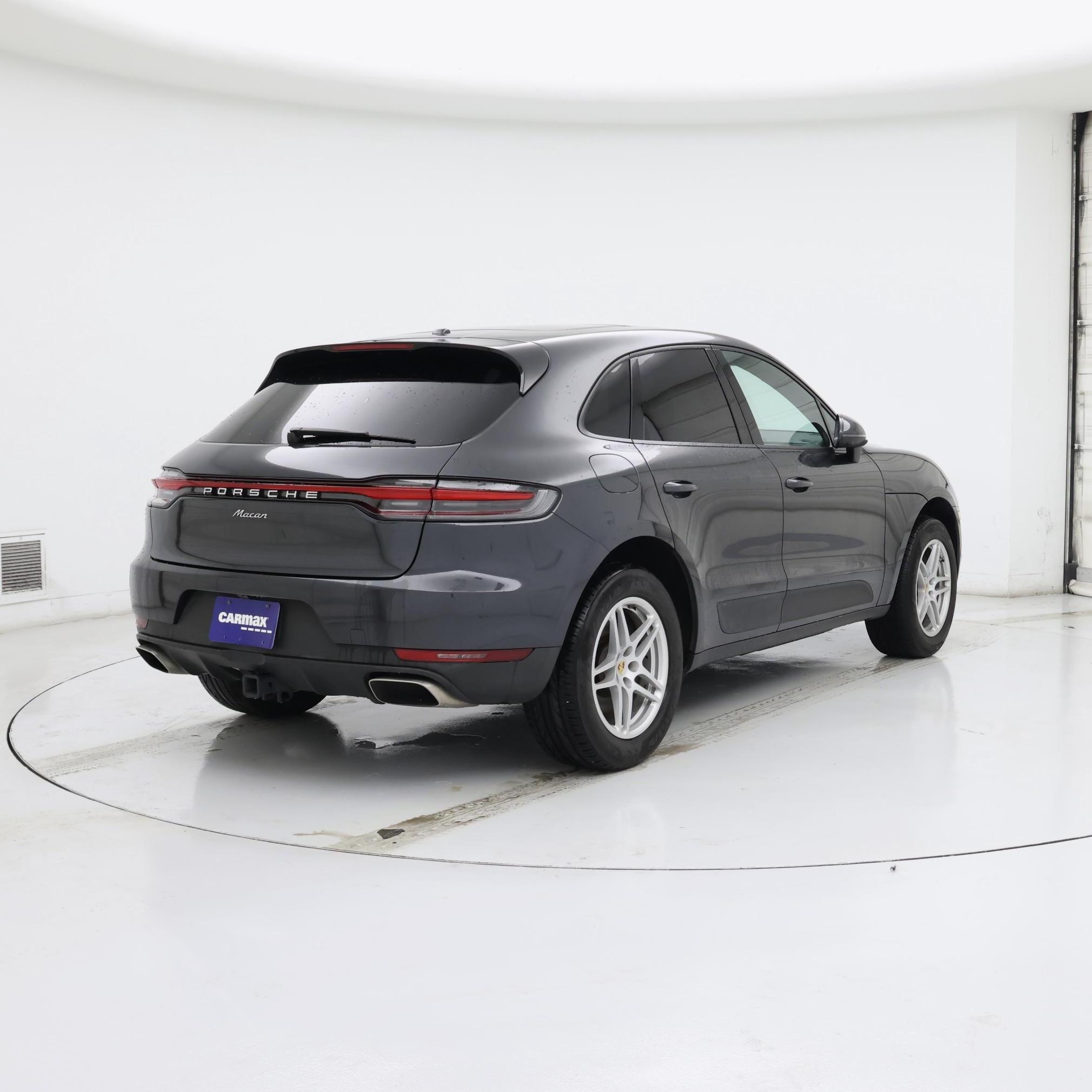 Thumbnail: 2021 Porsche Macan - 8