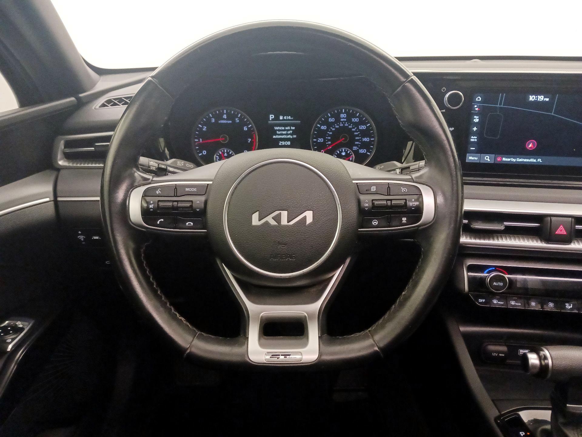 Thumbnail: 2023 Kia K5 - 10