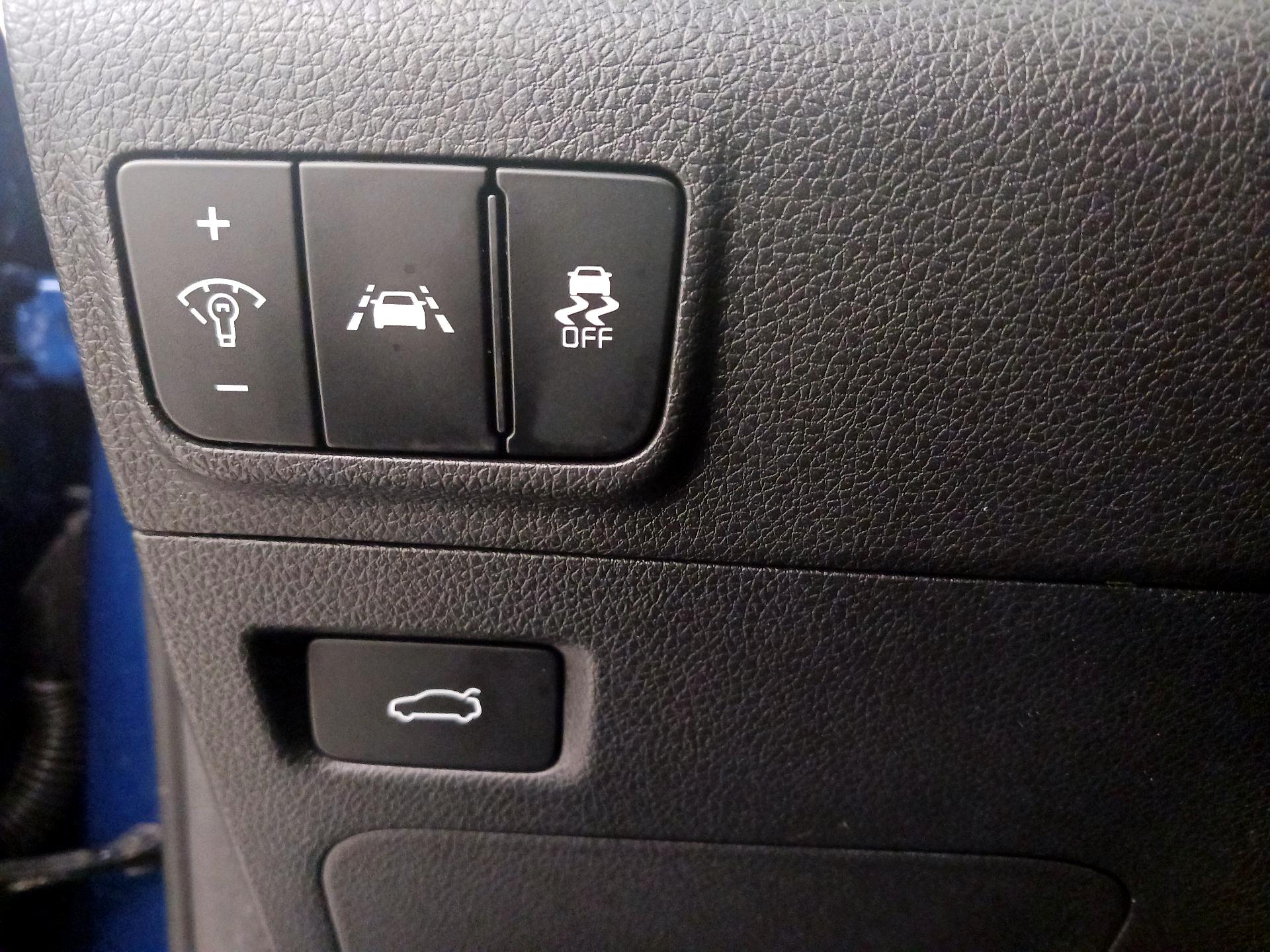 Thumbnail: 2023 Kia K5 - 13