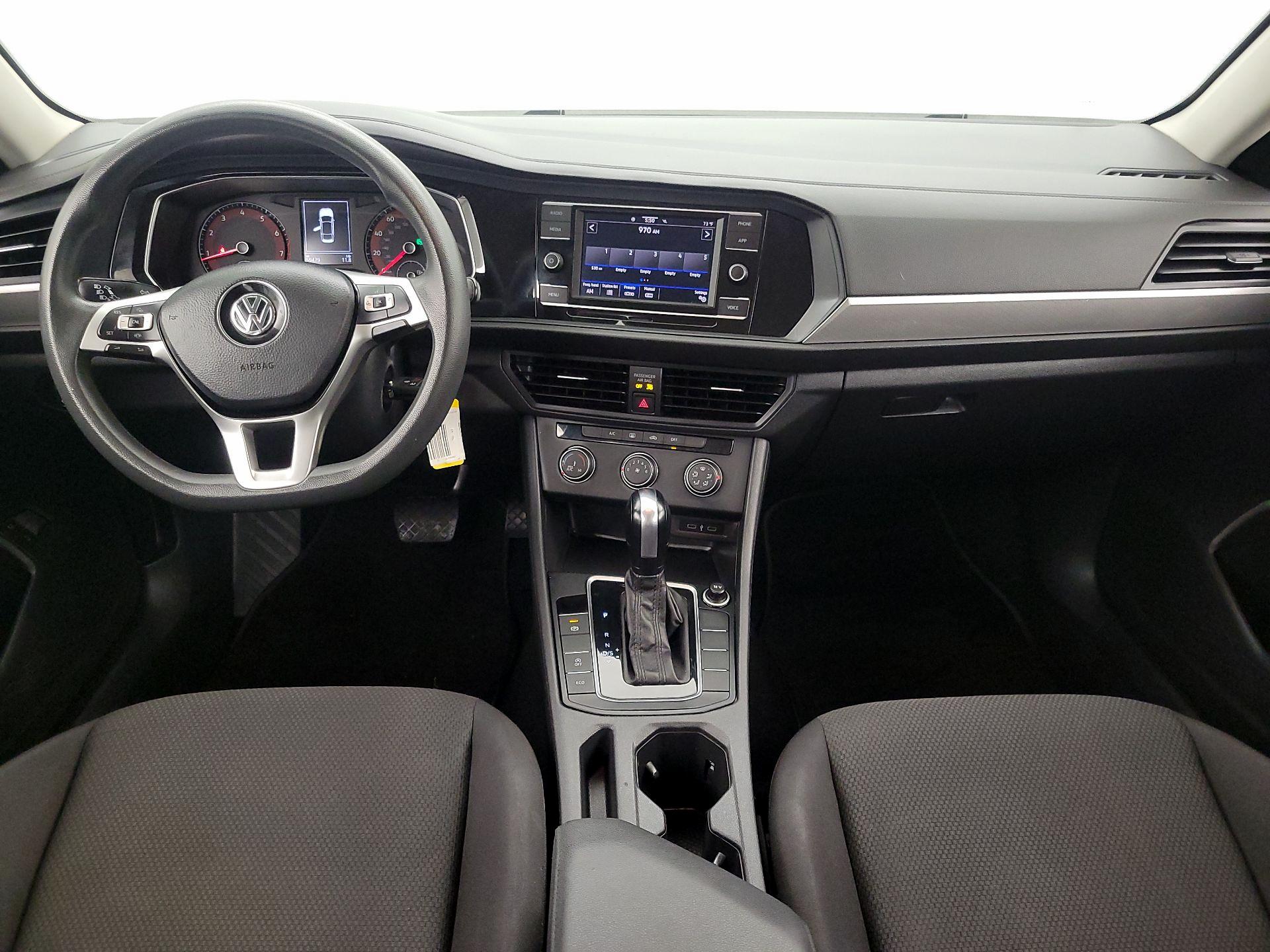 Thumbnail: 2021 Volkswagen Jetta - 9