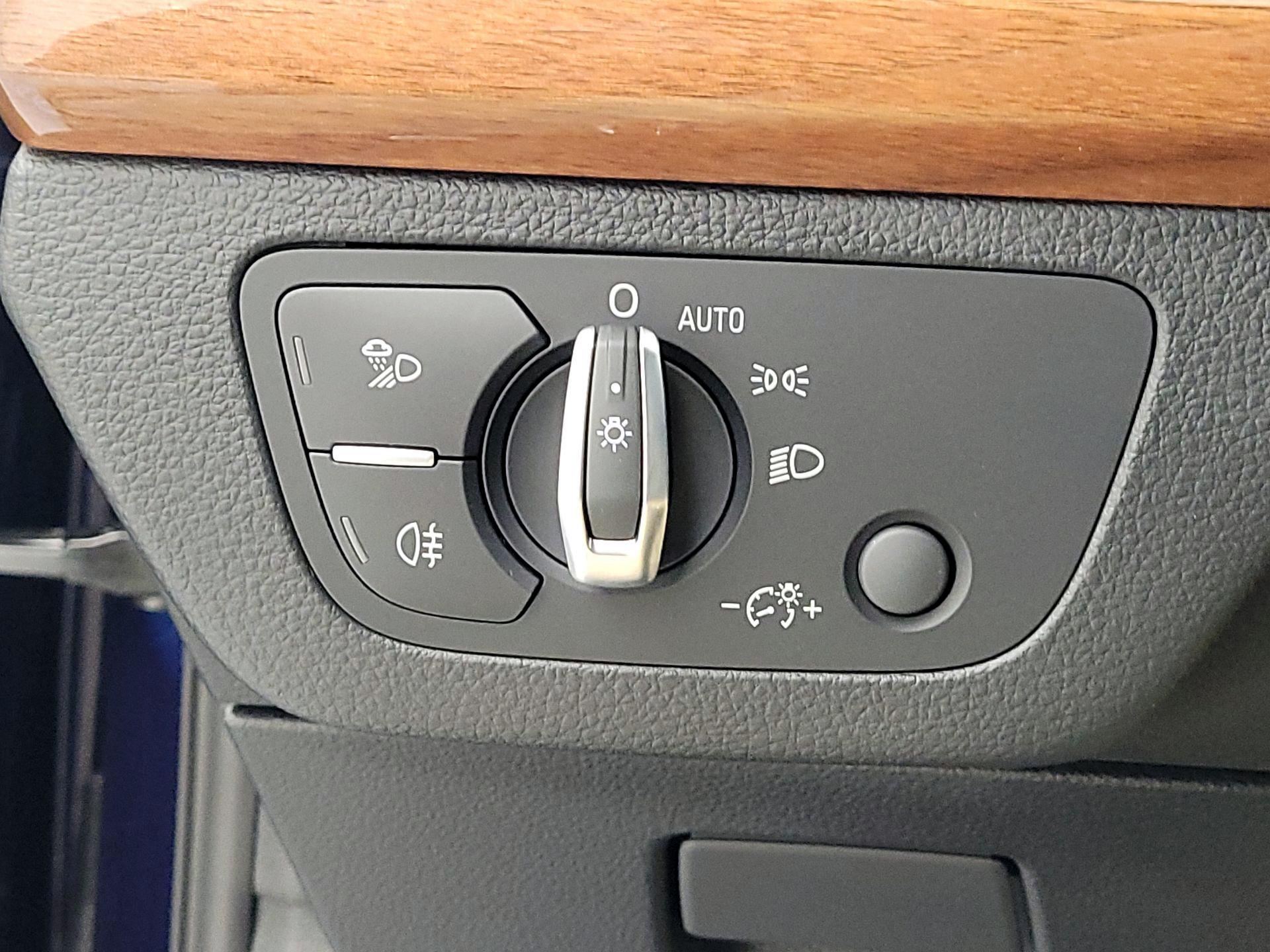 Thumbnail: 2023 Audi Q5 - 13