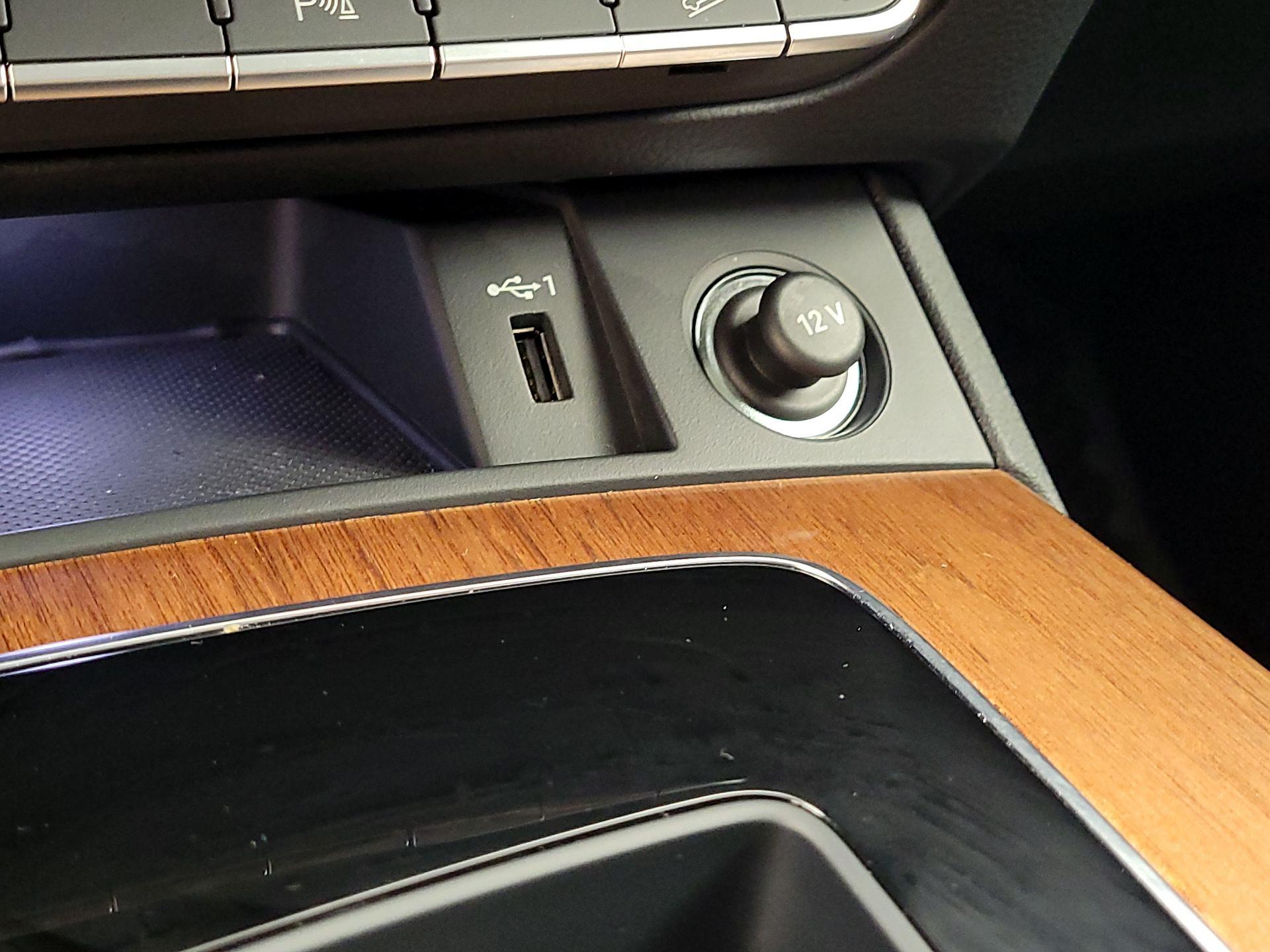 Thumbnail: 2023 Audi Q5 - 18