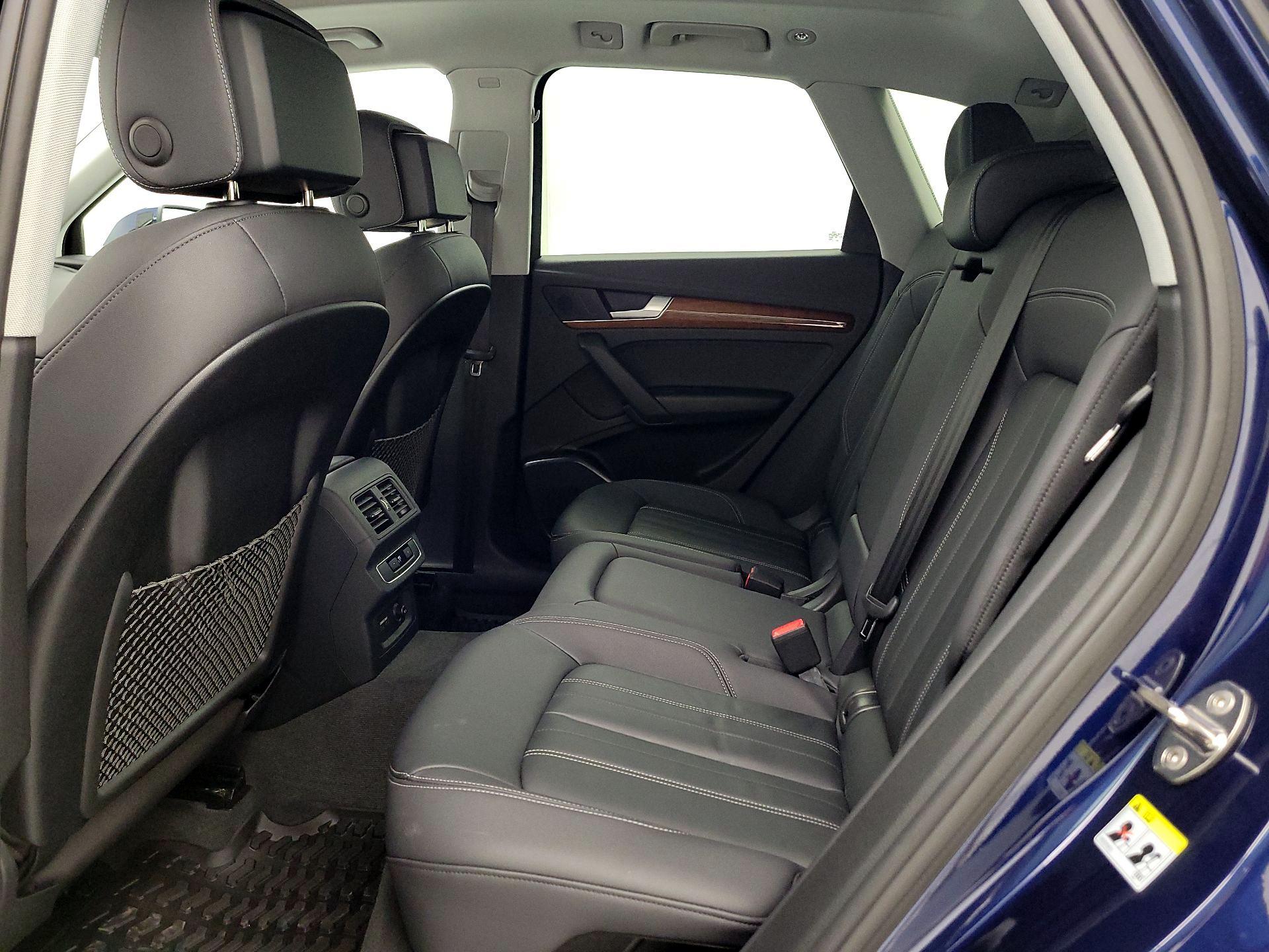 Thumbnail: 2023 Audi Q5 - 19