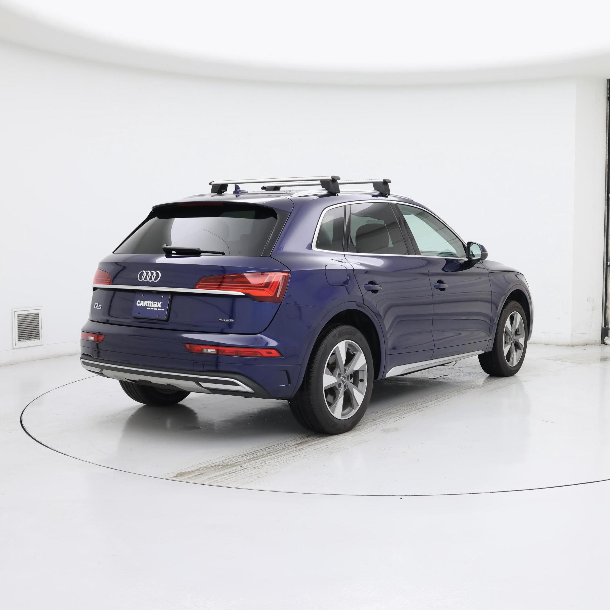 Thumbnail: 2023 Audi Q5 - 8