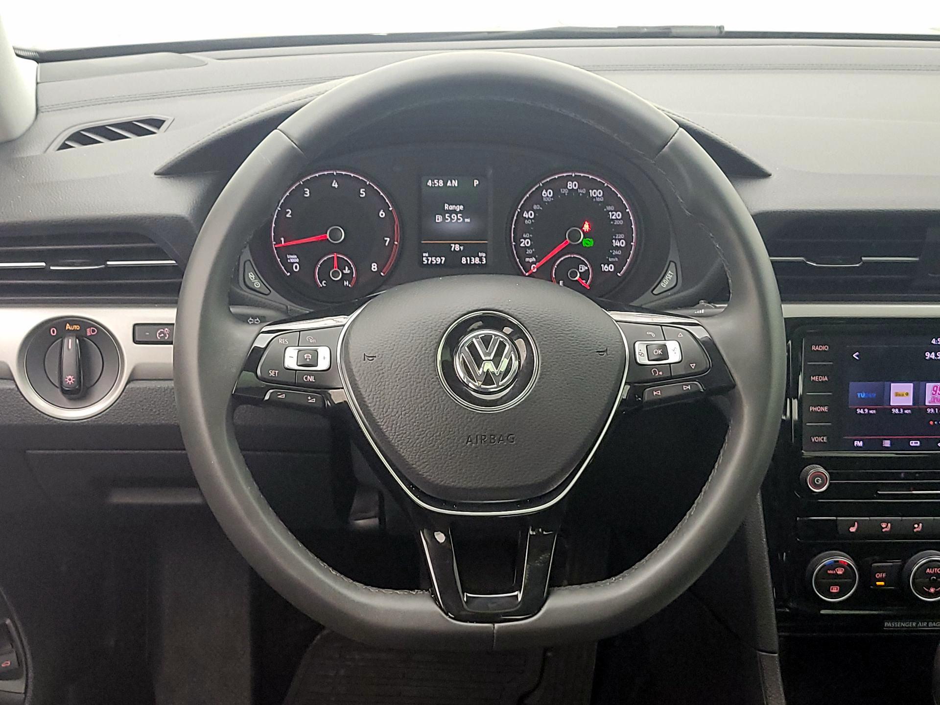 Thumbnail: 2021 Volkswagen Passat - 10