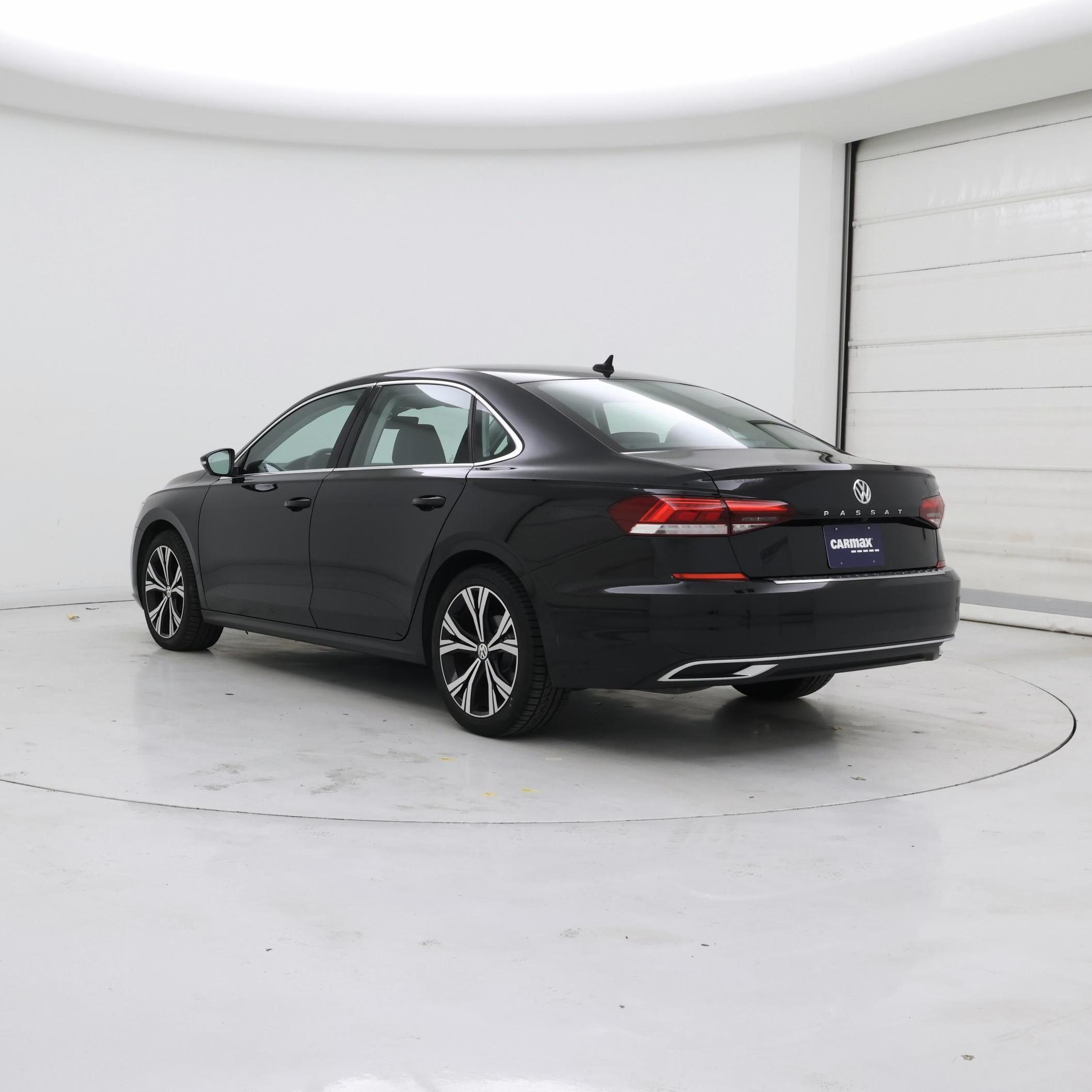 Thumbnail: 2021 Volkswagen Passat - 2