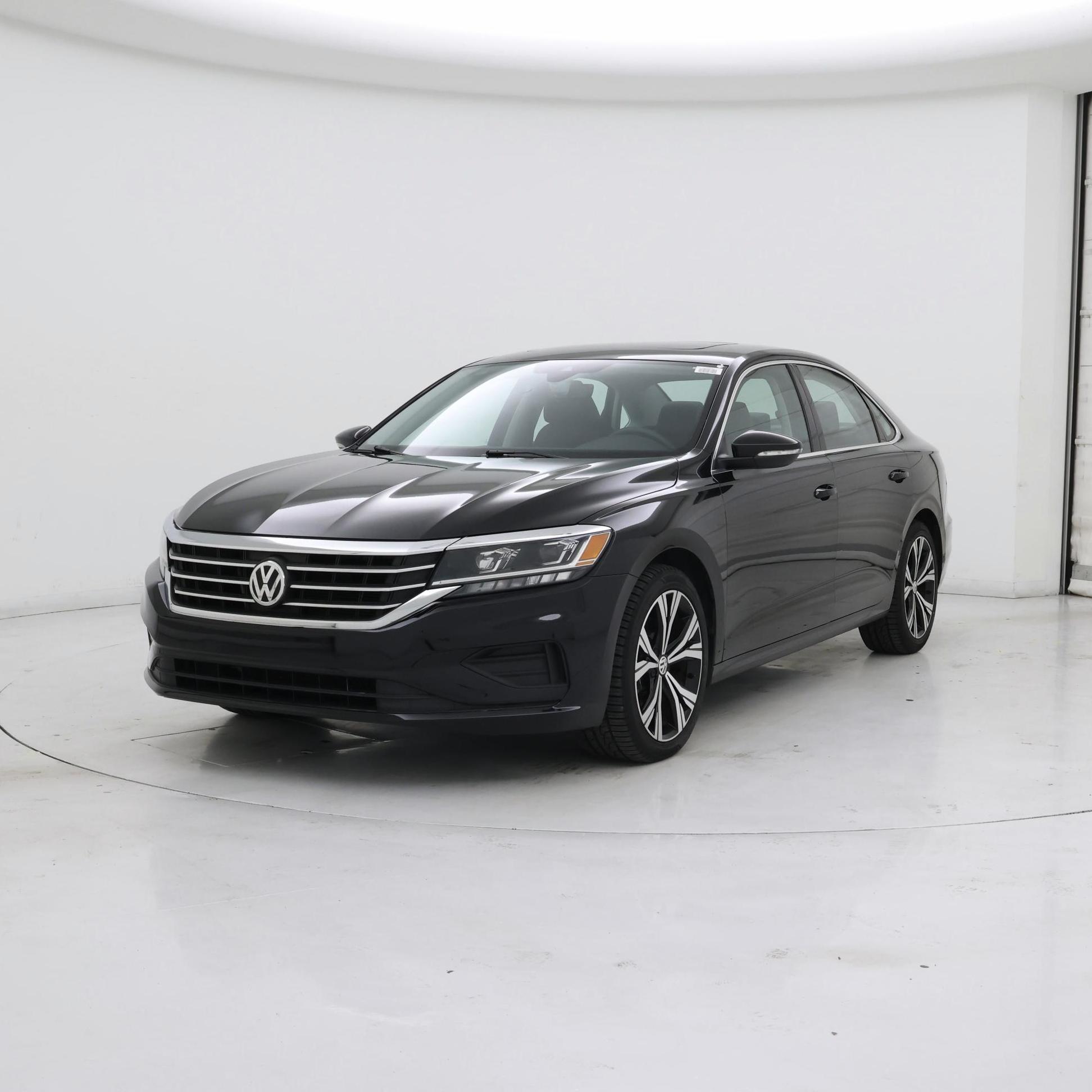 Thumbnail: 2021 Volkswagen Passat - 4