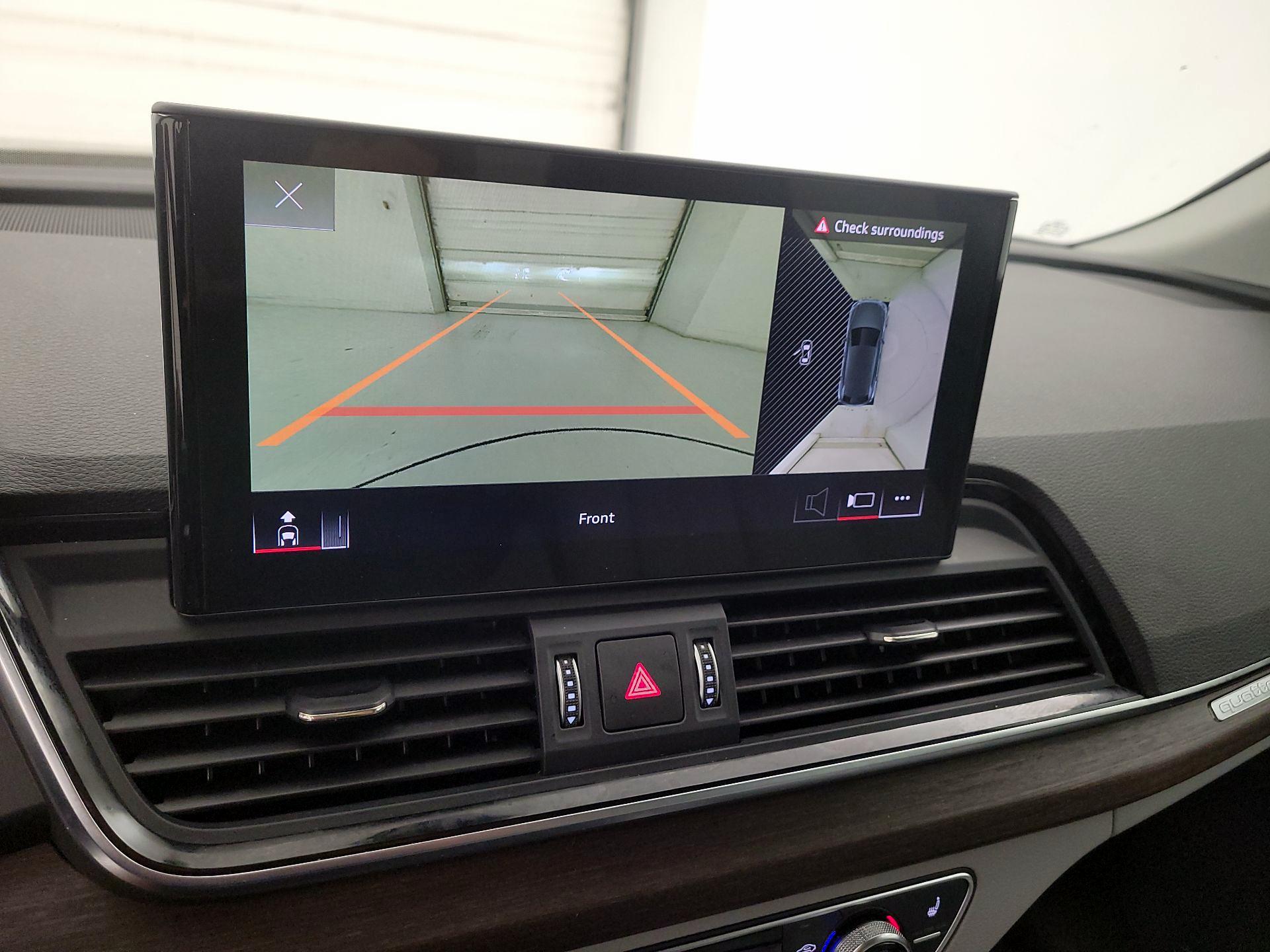 Thumbnail: 2021 Audi Q5 - 13