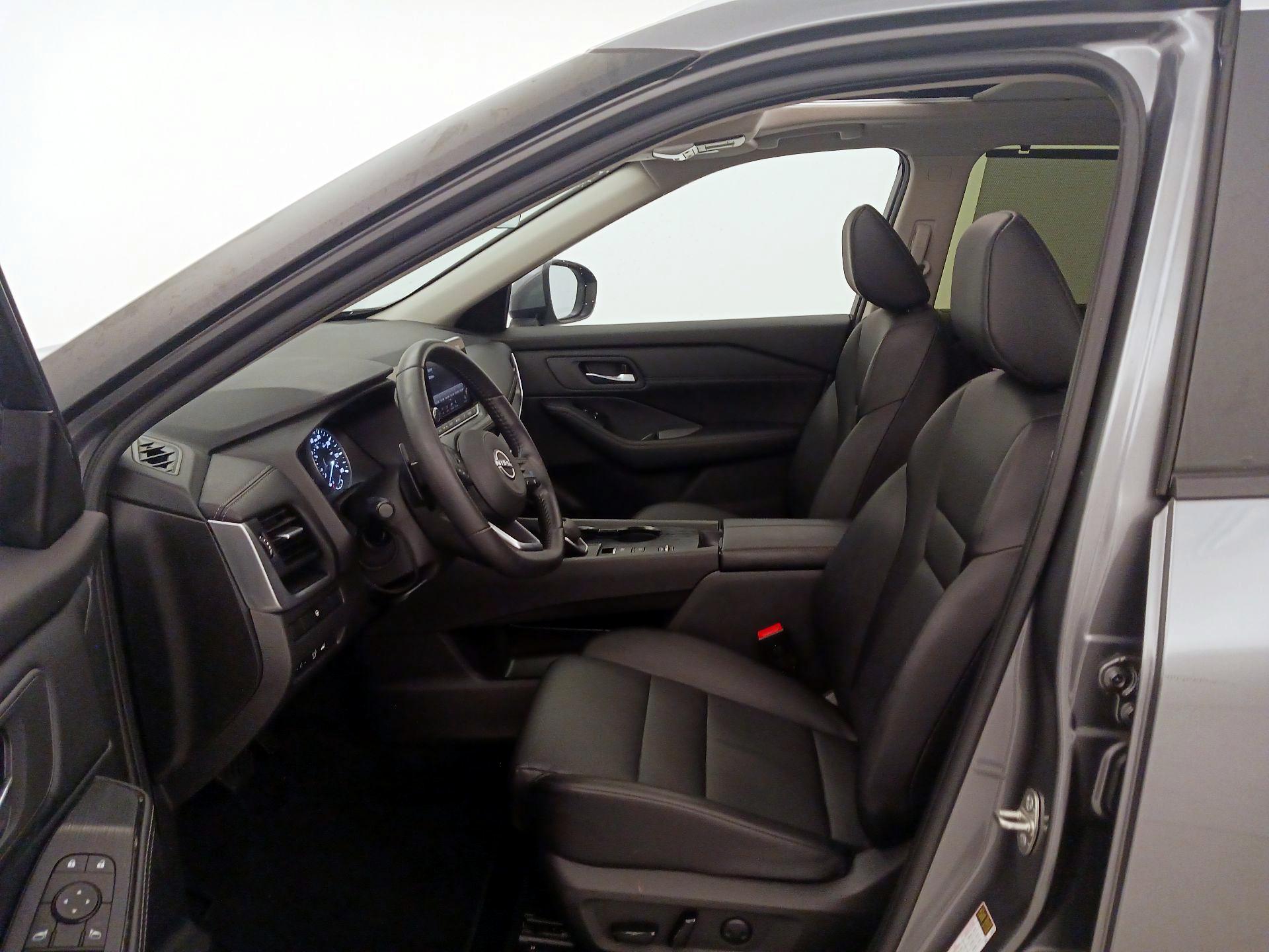 Thumbnail: 2024 Nissan Rogue - 11