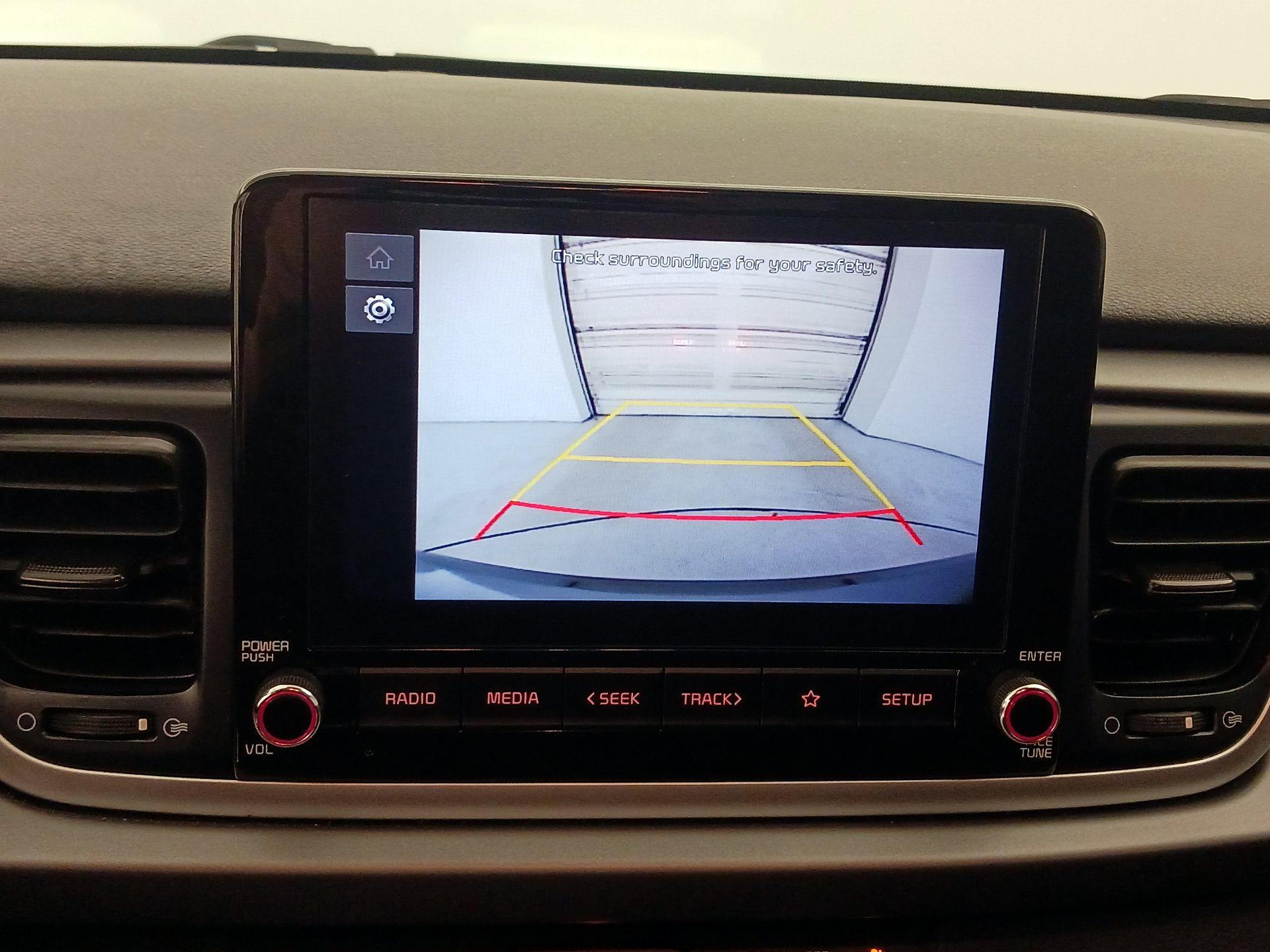 Thumbnail: 2022 Kia Rio - 14