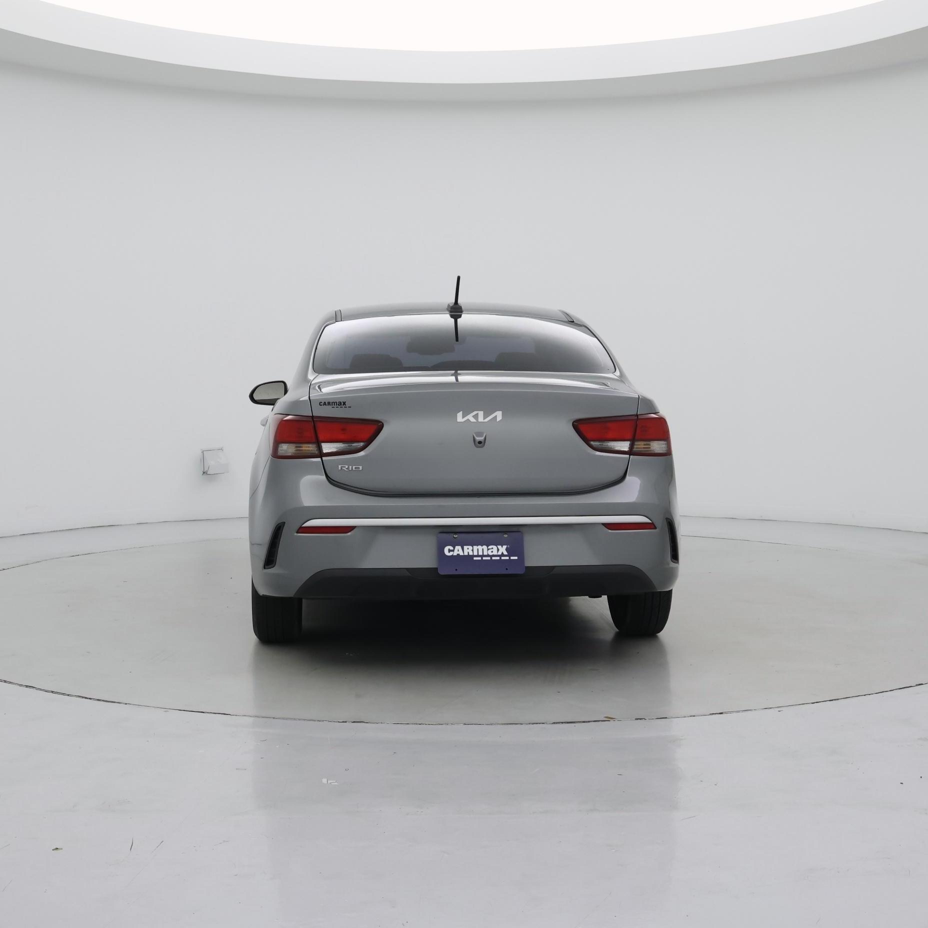 Thumbnail: 2022 Kia Rio - 6