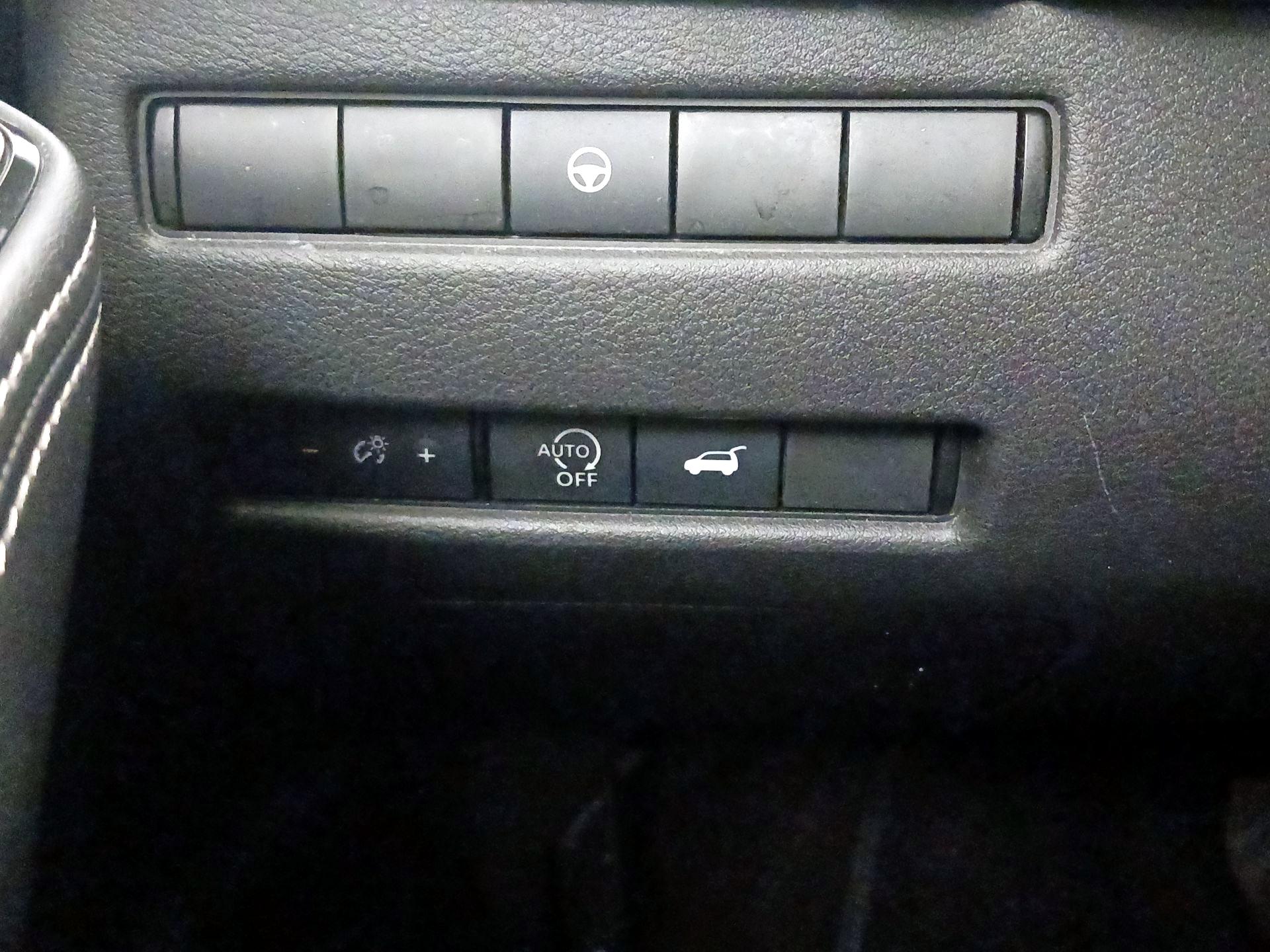 Thumbnail: 2023 Nissan Rogue - 13