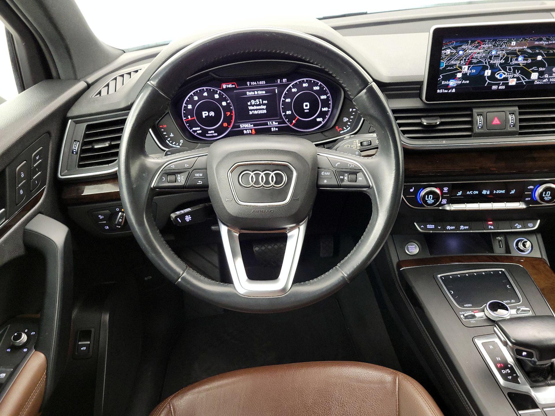 Thumbnail: 2020 Audi Q5 - 10