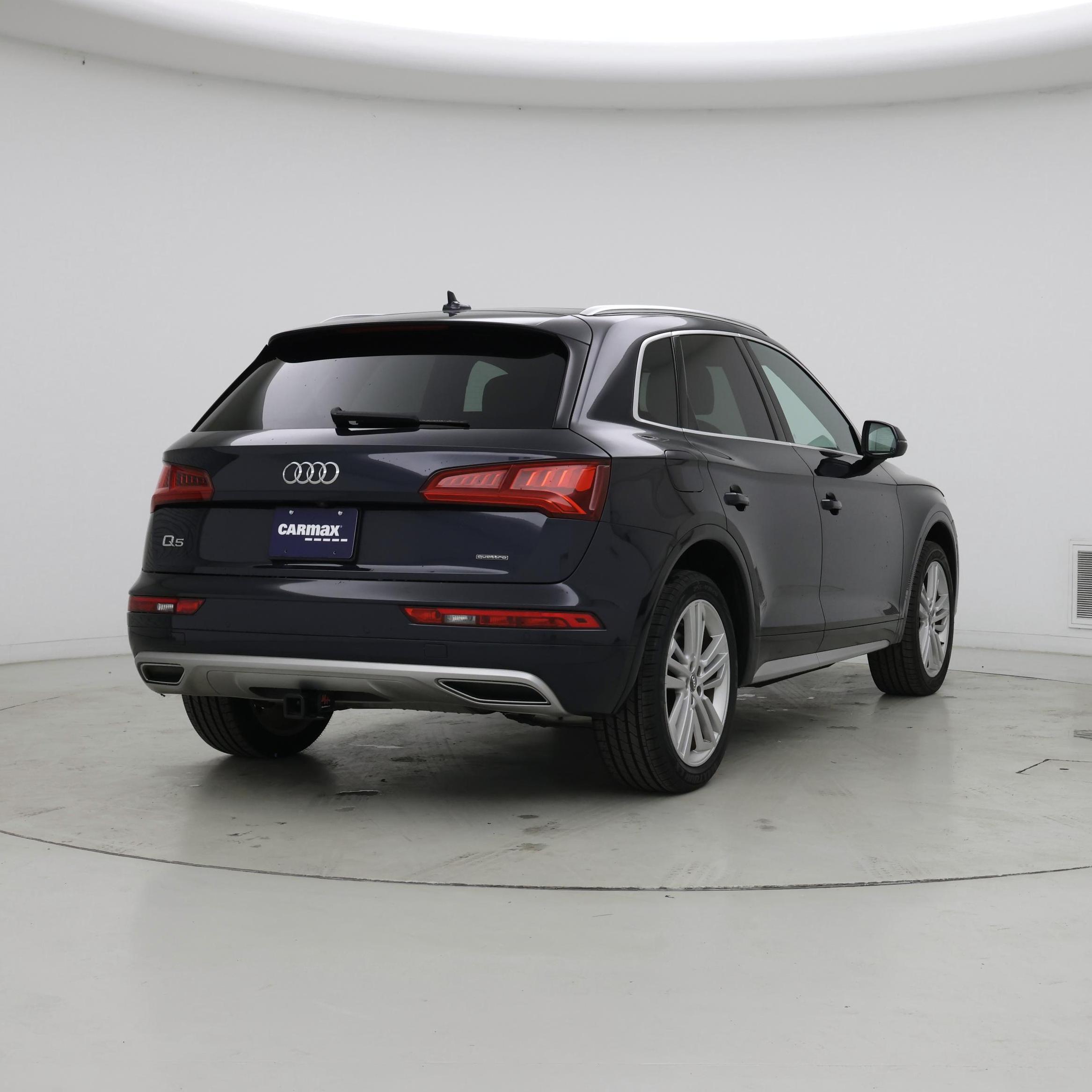 Thumbnail: 2020 Audi Q5 - 8