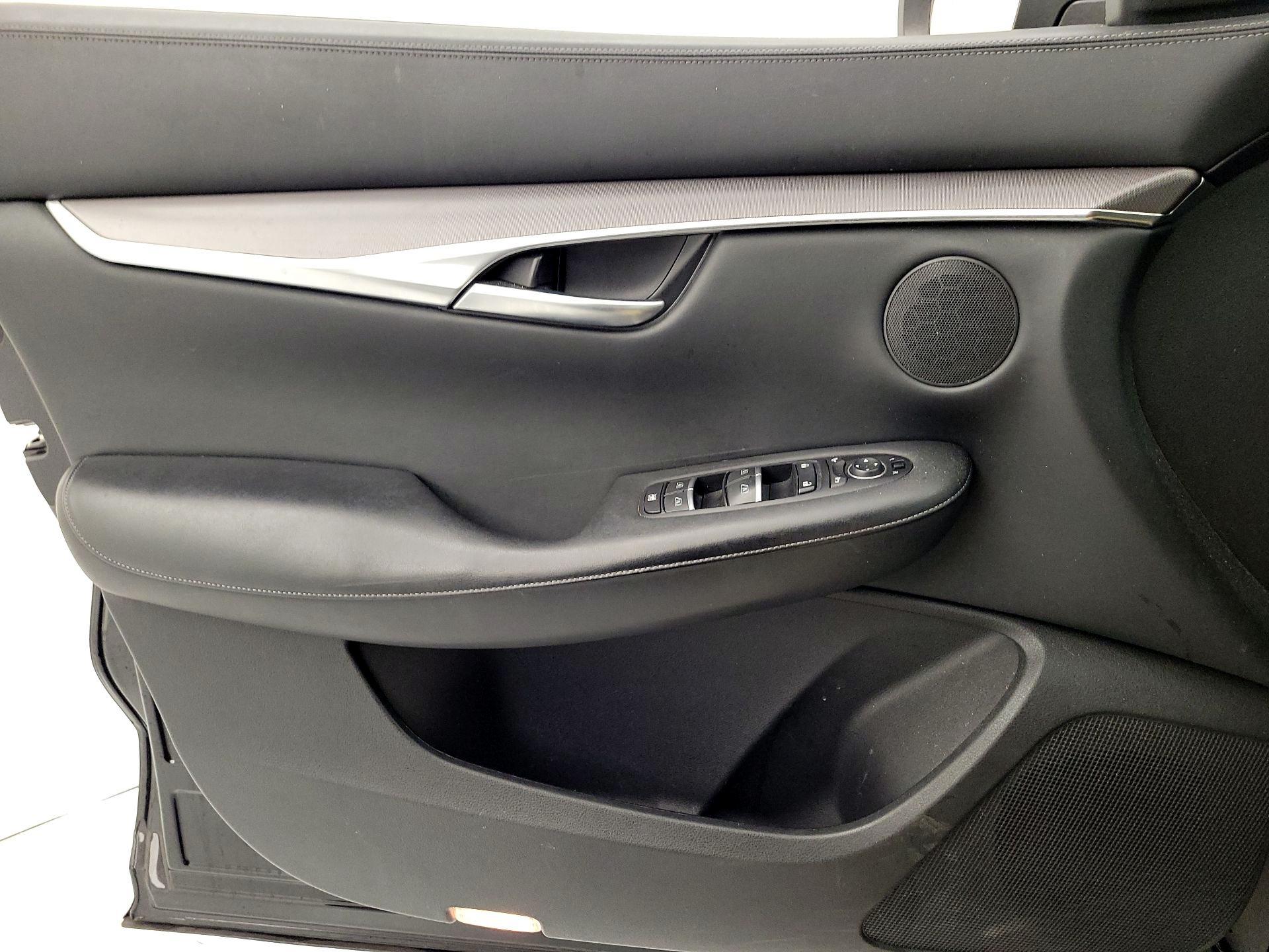 Thumbnail: 2022 INFINITI QX50 - 12