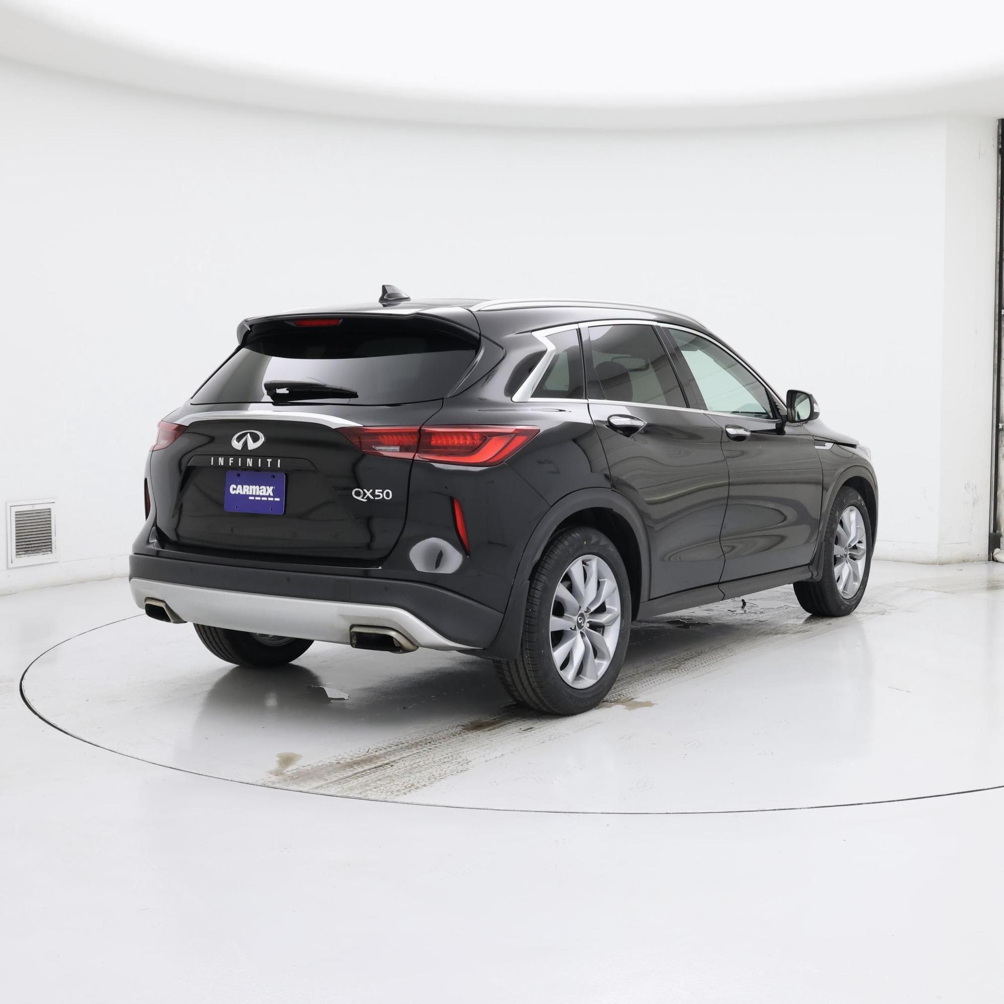 Thumbnail: 2022 INFINITI QX50 - 8