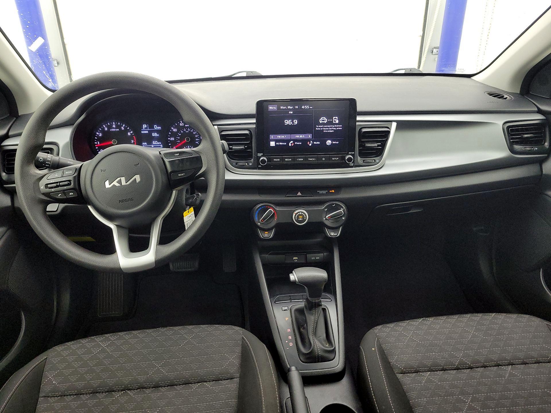 Thumbnail: 2023 Kia Rio - 9