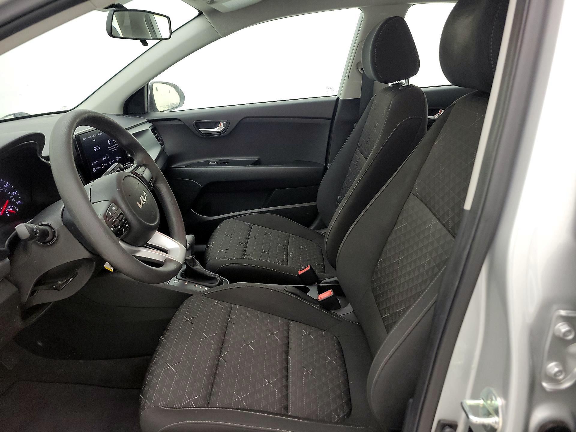 Thumbnail: 2023 Kia Rio - 11