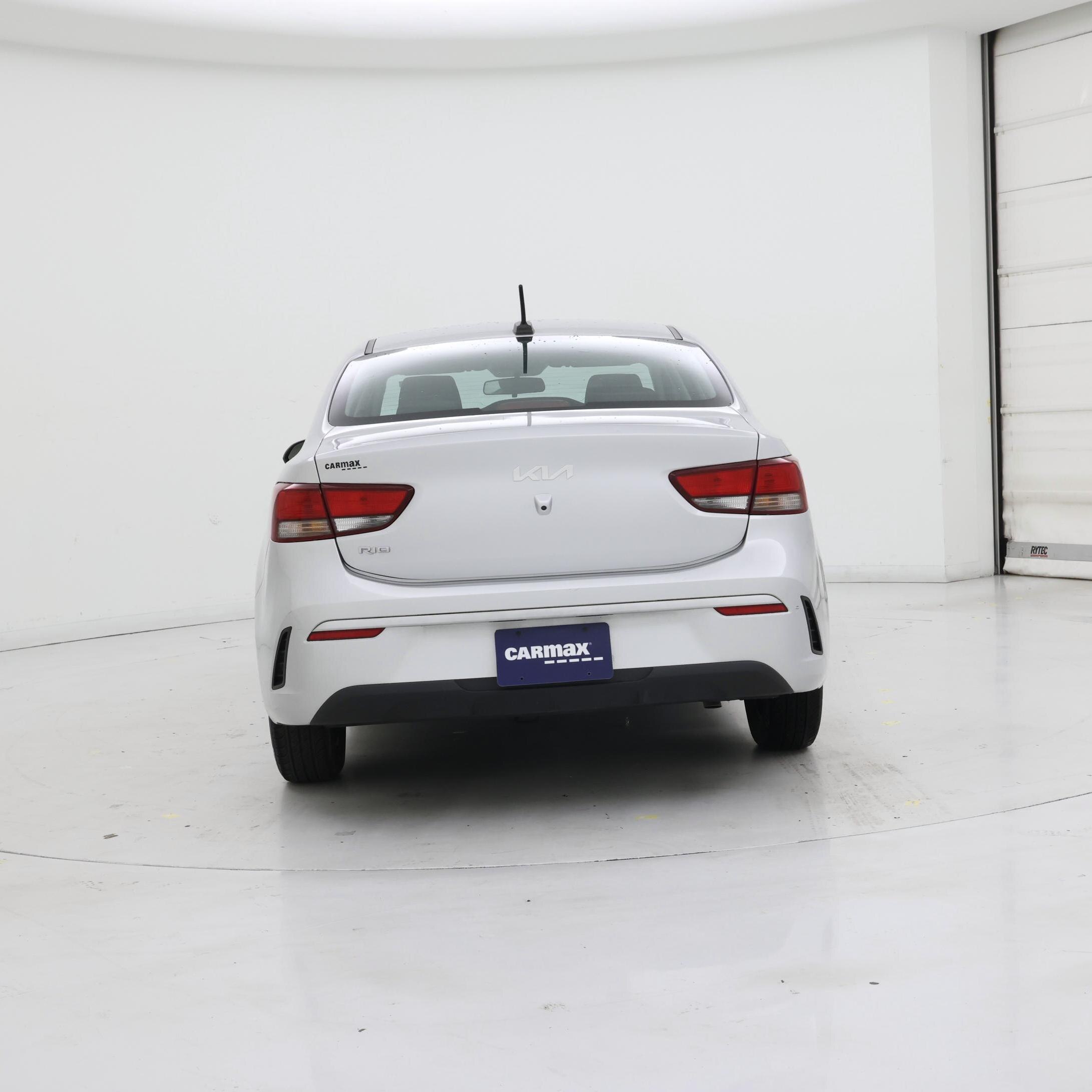 Thumbnail: 2023 Kia Rio - 6