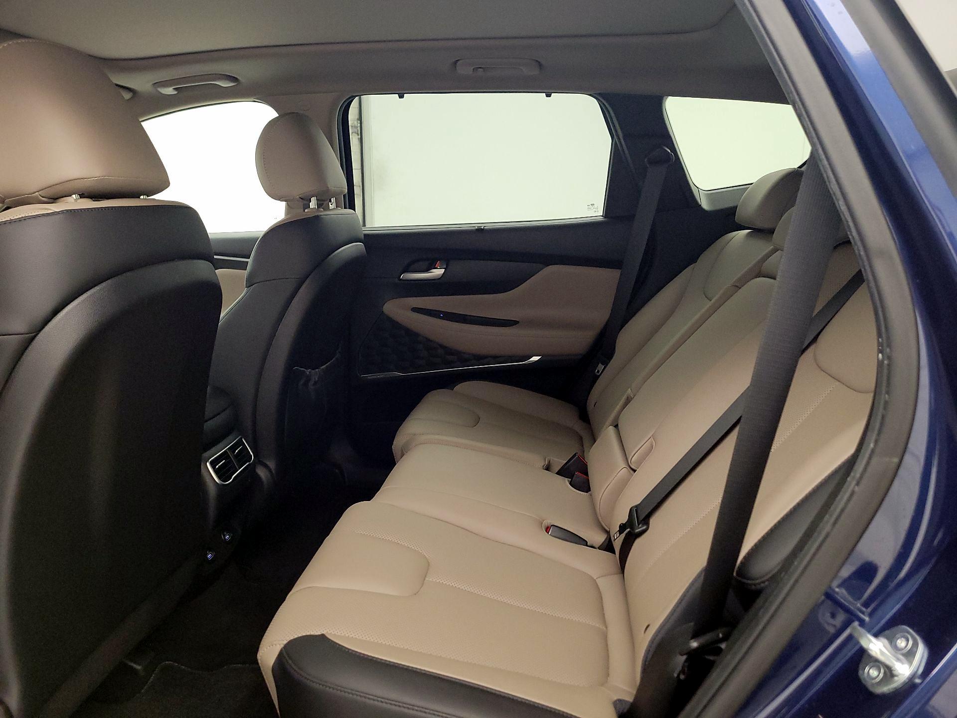 Thumbnail: 2023 Hyundai Santa Fe - 19