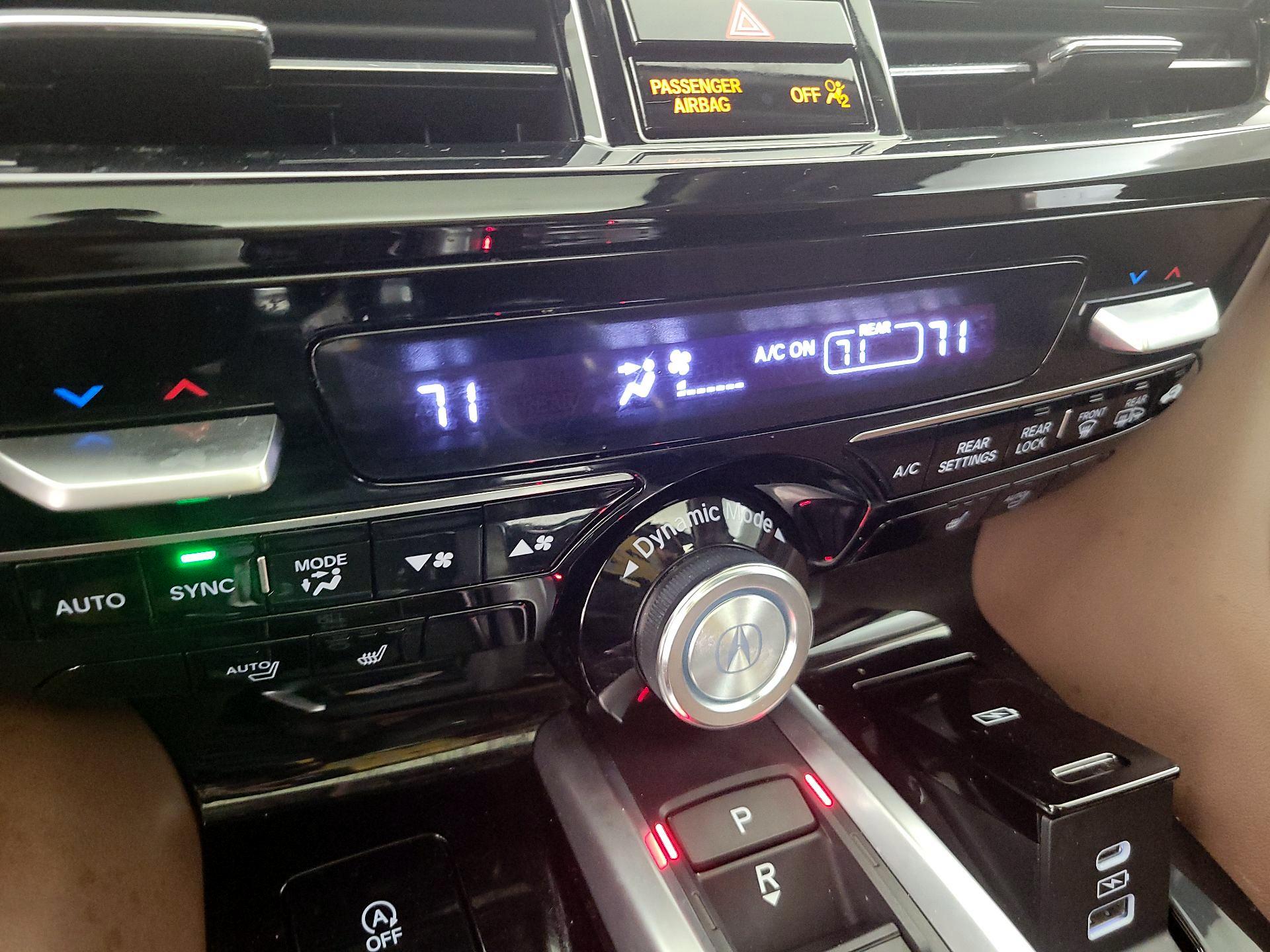 Thumbnail: 2023 Acura MDX - 17