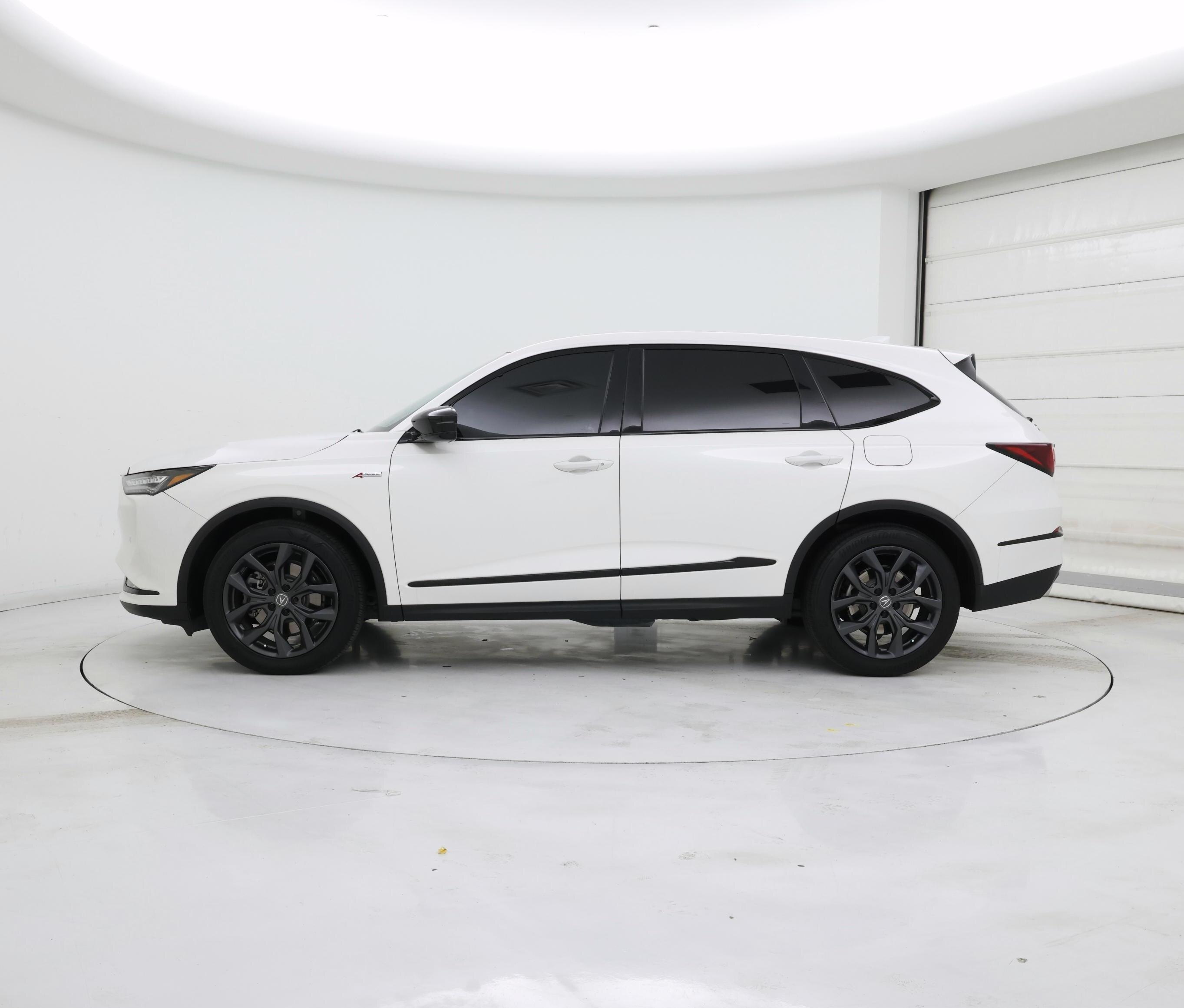 Thumbnail: 2023 Acura MDX - 3