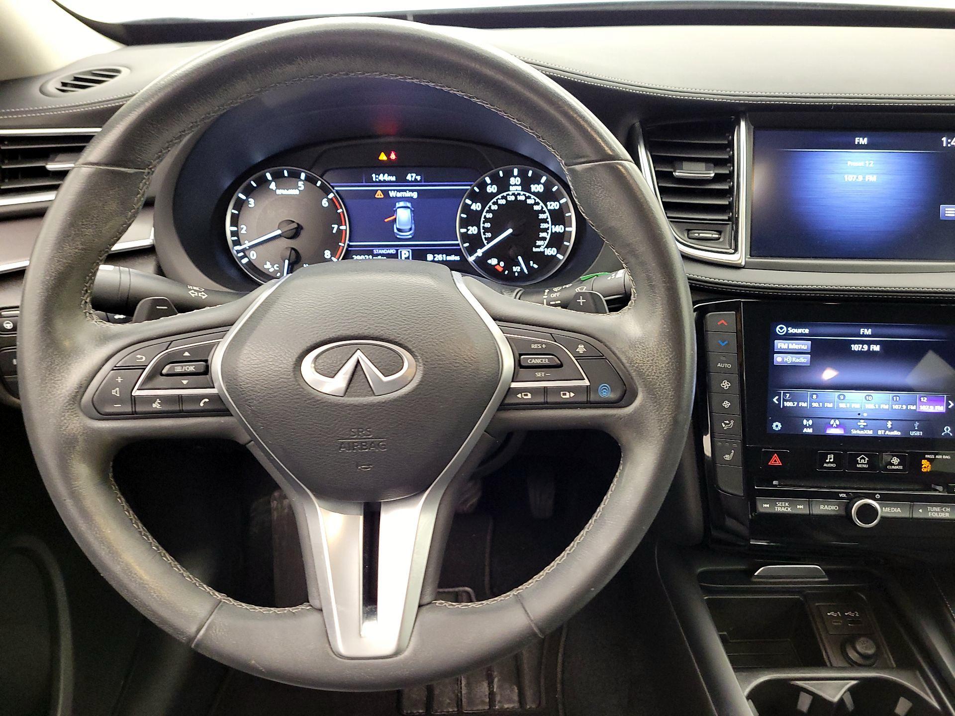 Thumbnail: 2022 INFINITI QX50 - 10