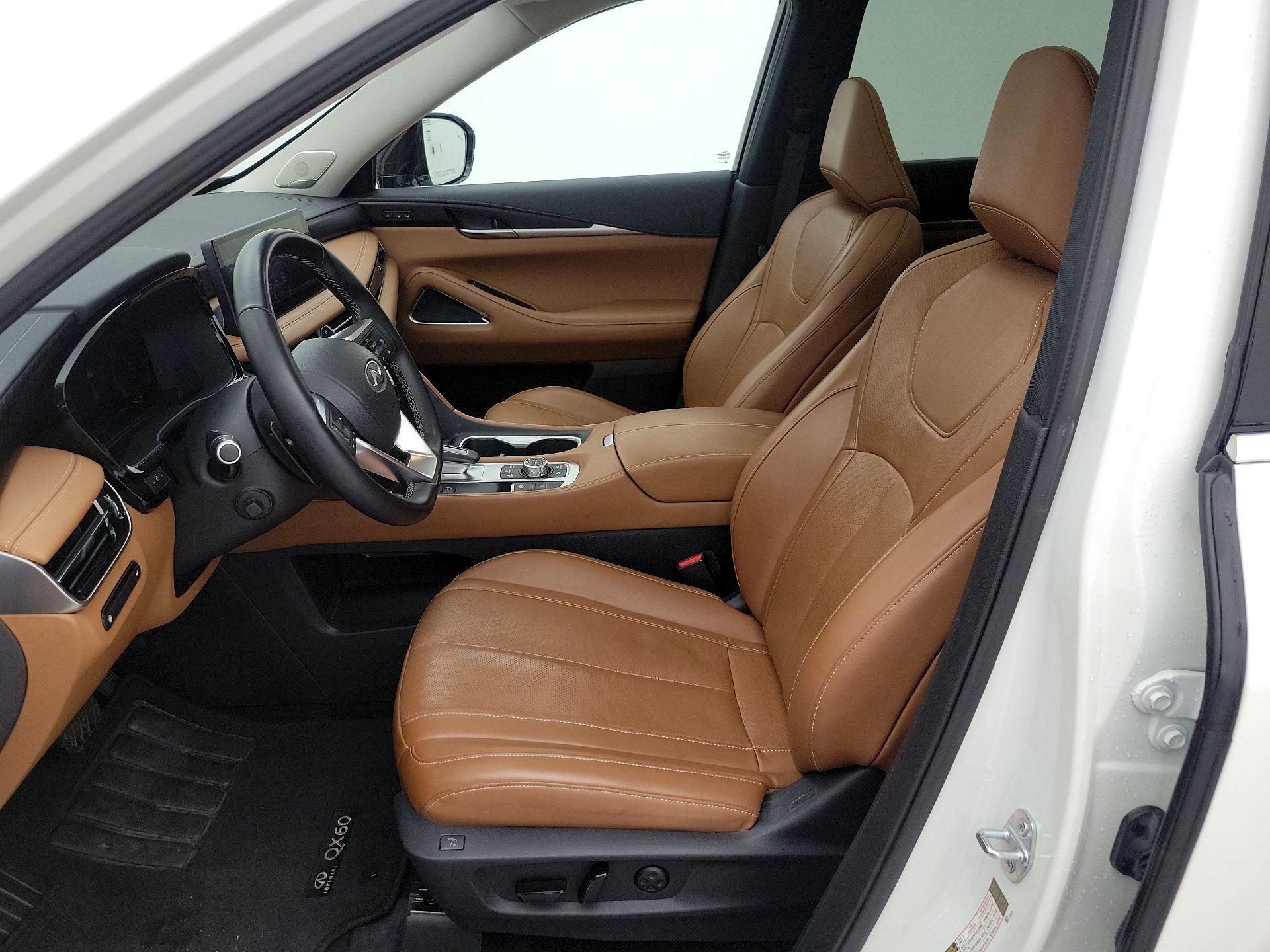 Thumbnail: 2023 INFINITI QX60 - 11