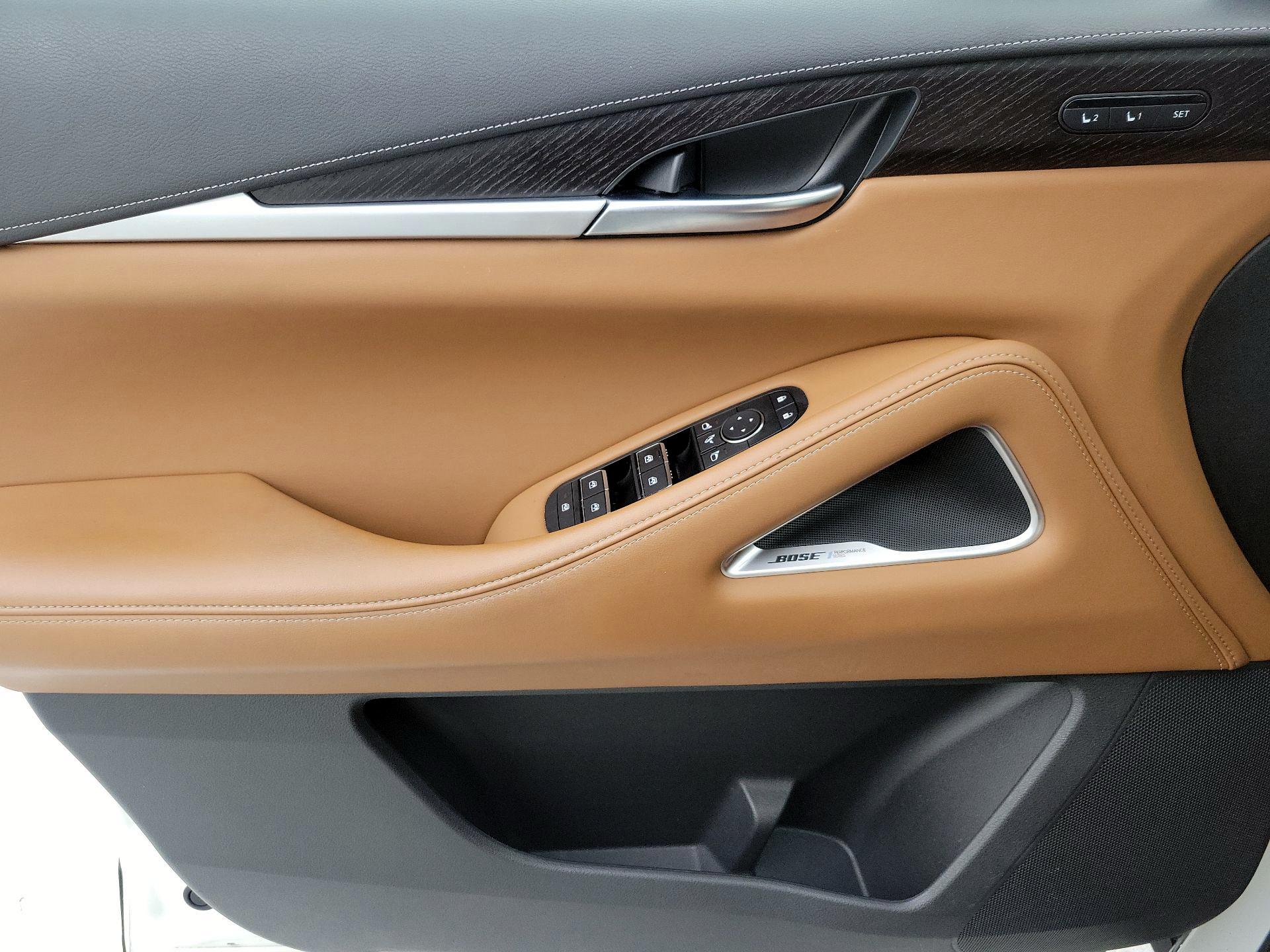 Thumbnail: 2023 INFINITI QX60 - 12