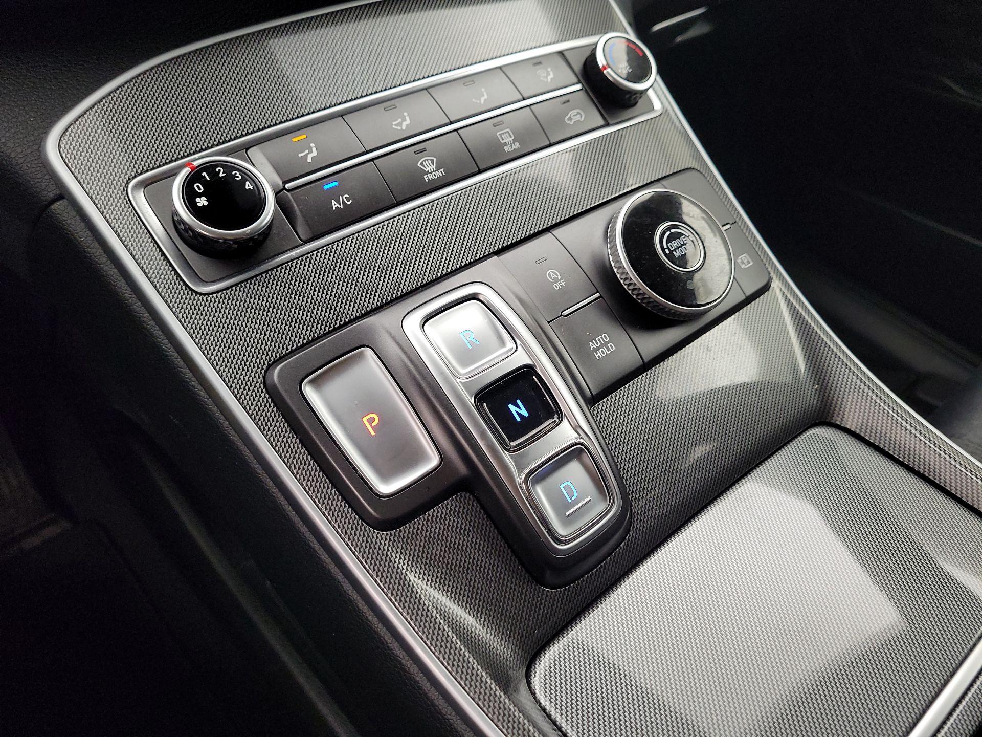 Thumbnail: 2023 Hyundai Santa Fe - 17