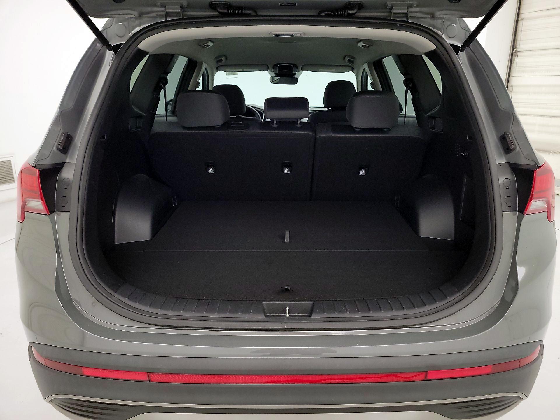 Thumbnail: 2023 Hyundai Santa Fe - 20