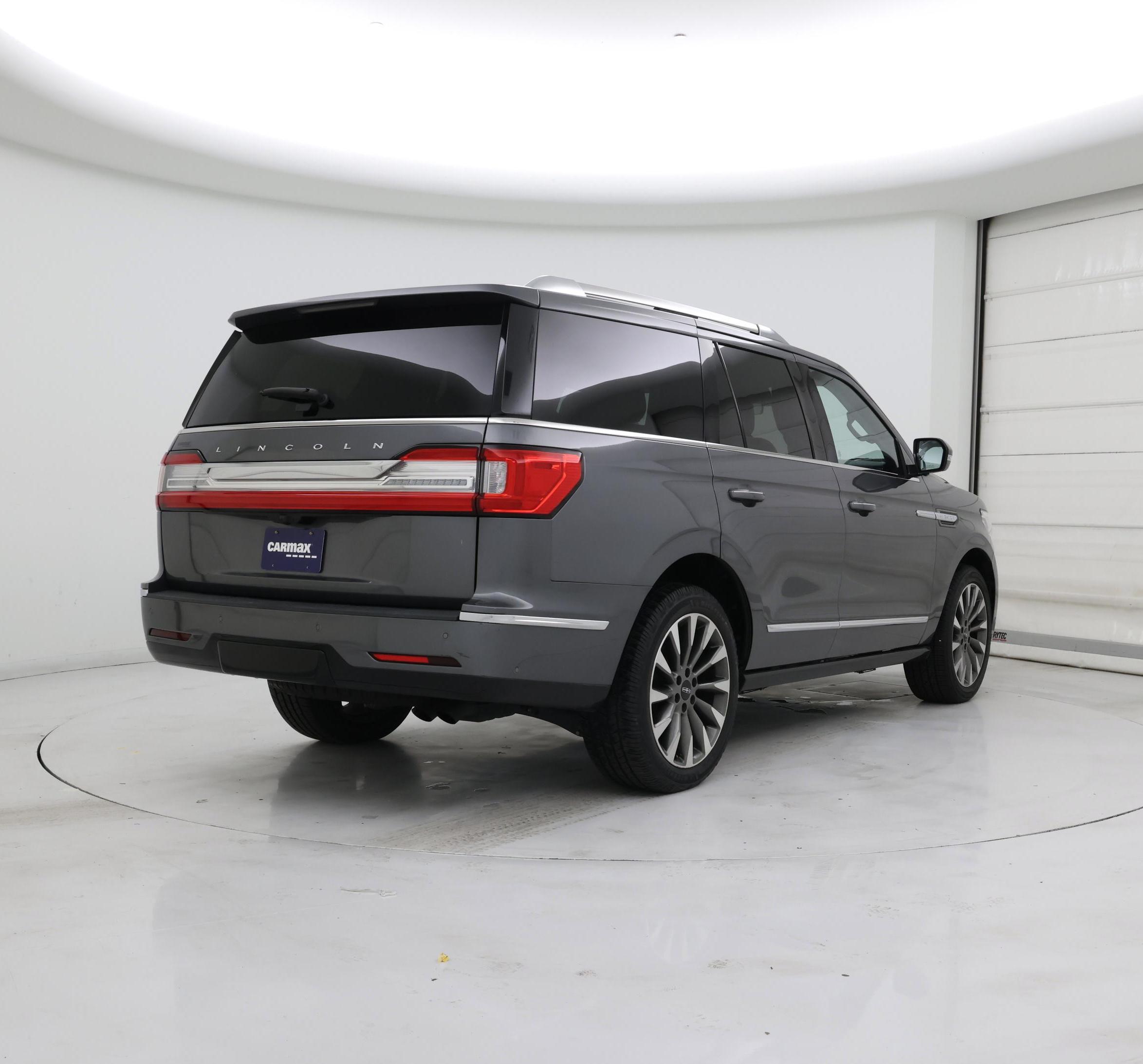 Thumbnail: 2021 Lincoln Navigator - 8