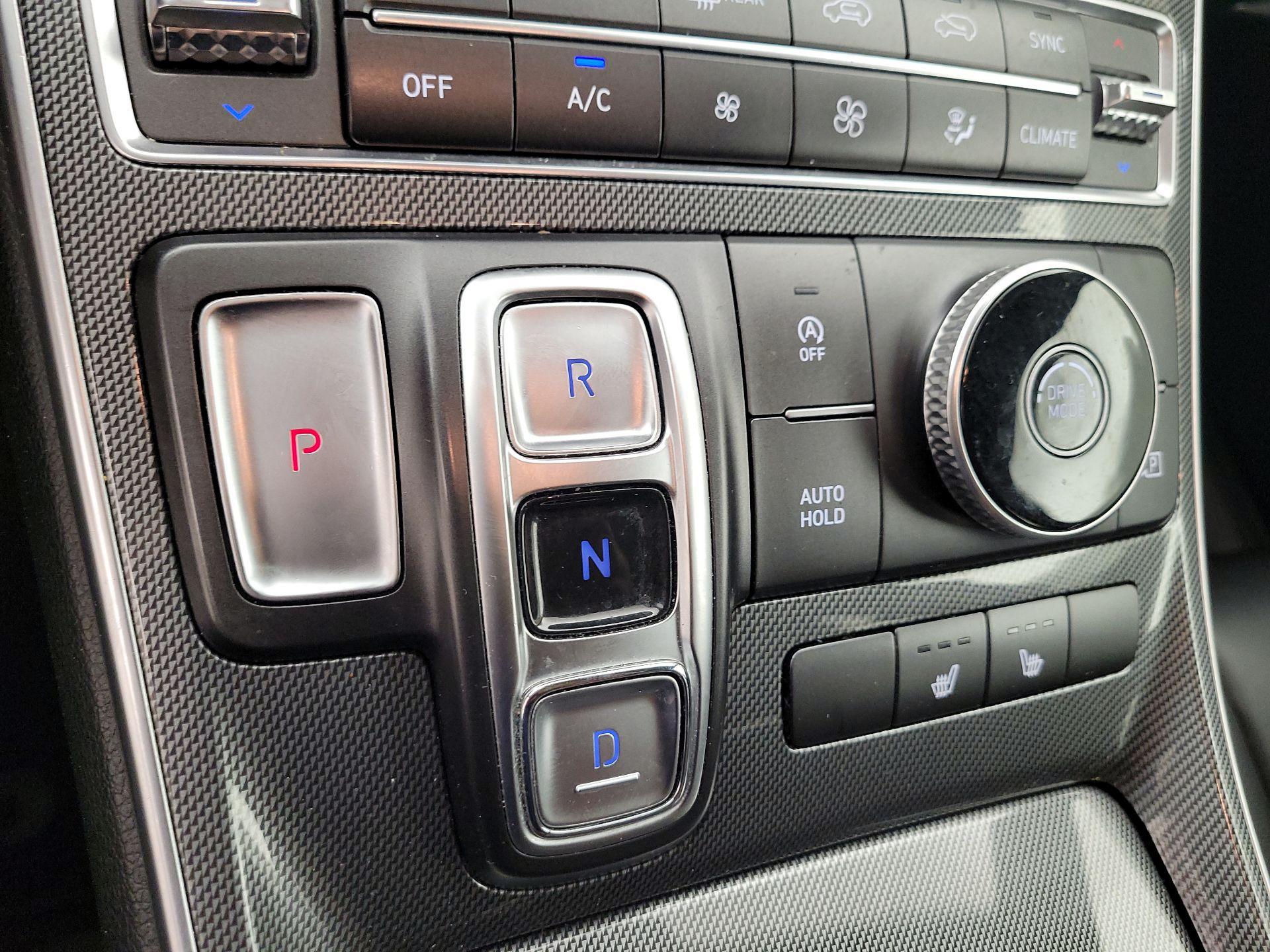 Thumbnail: 2023 Hyundai Santa Fe - 15