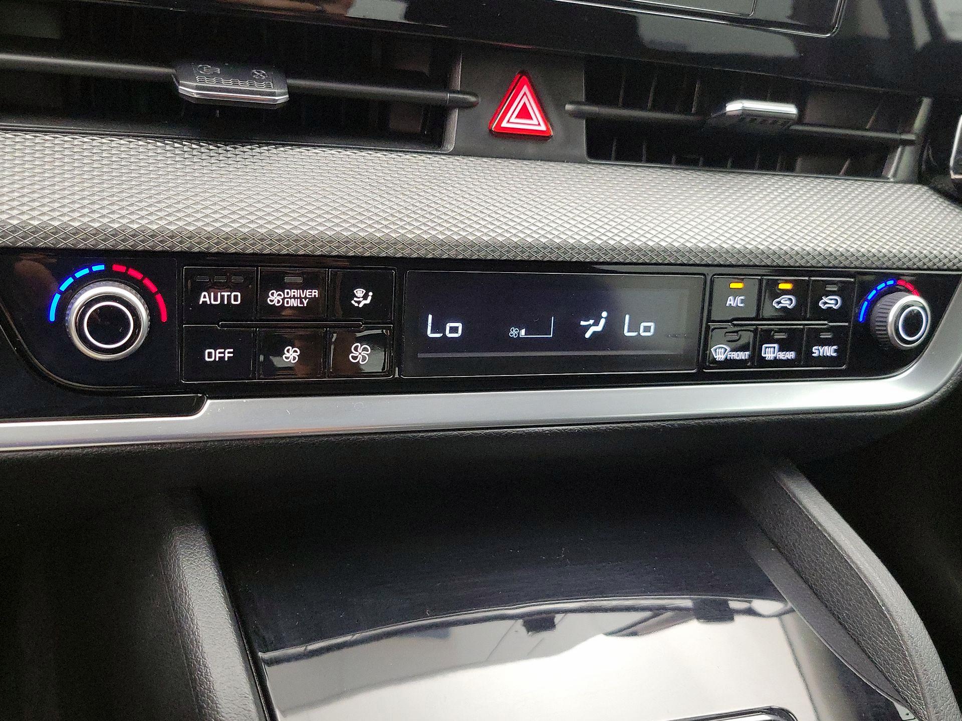 Thumbnail: 2023 Kia Sportage - 16