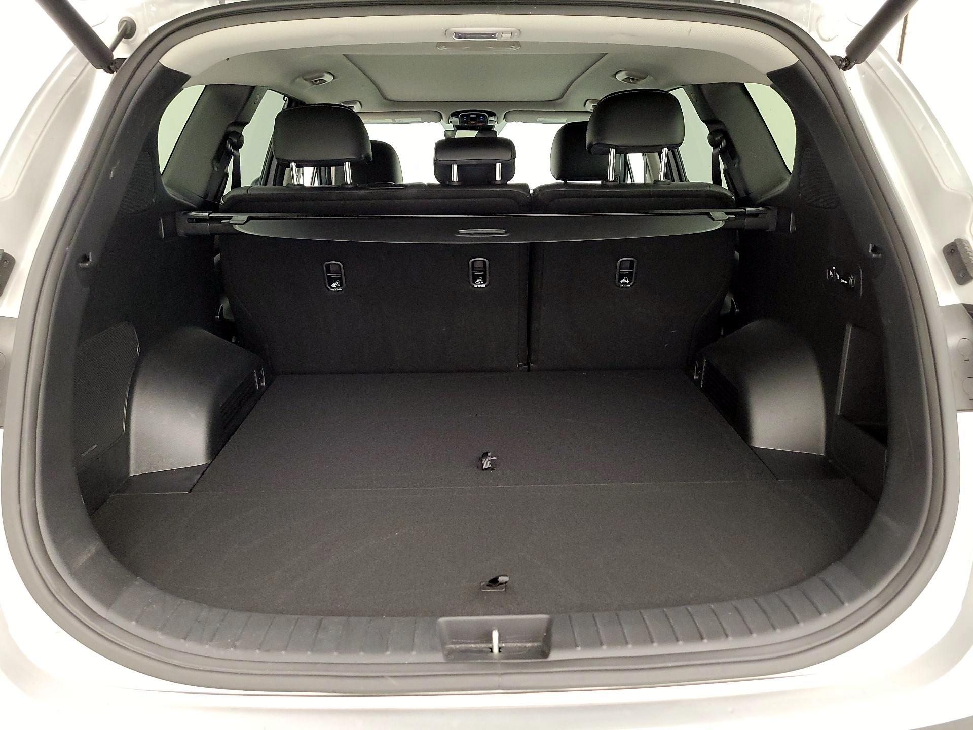 Thumbnail: 2022 Hyundai Santa Fe - 20