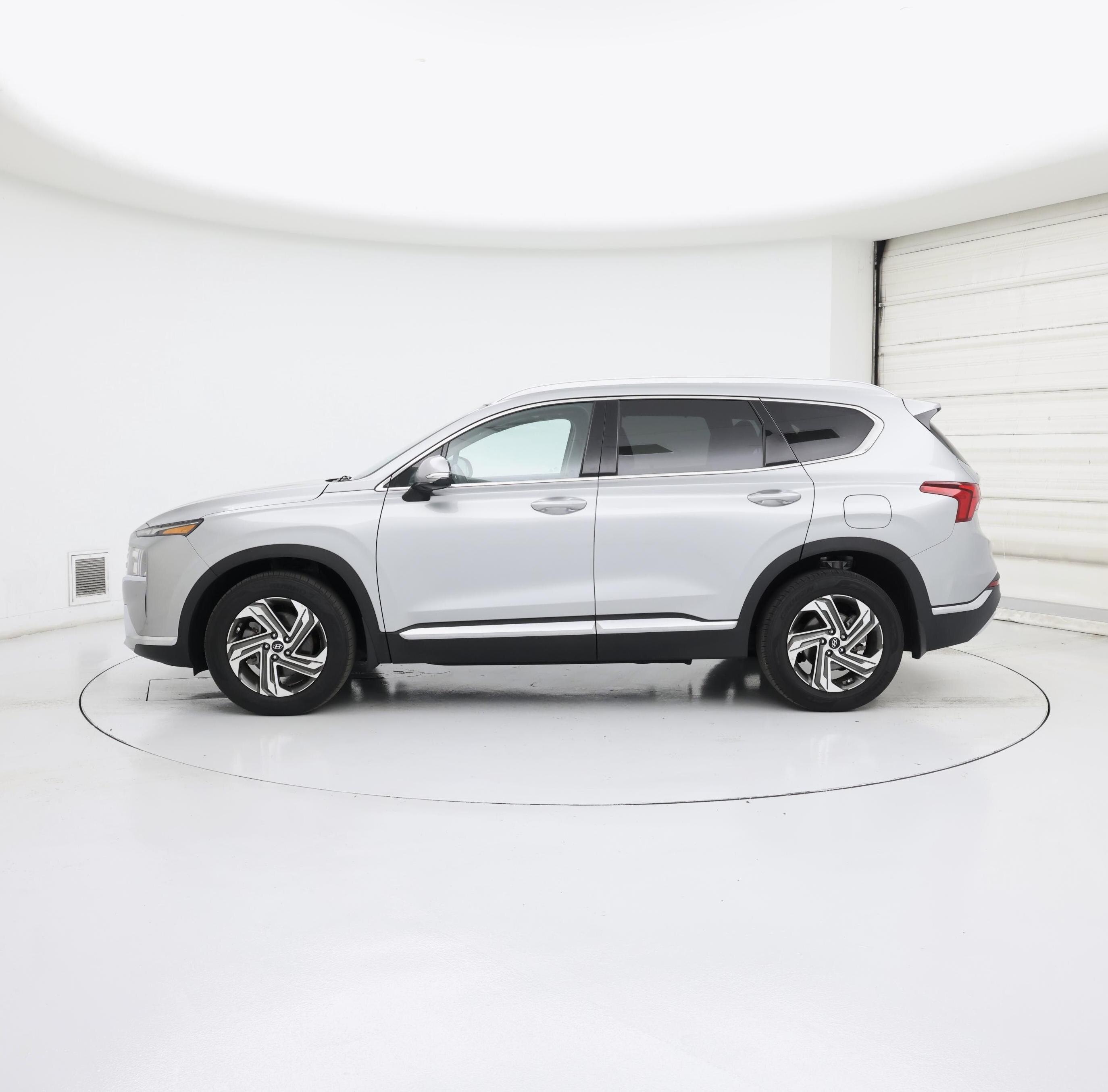 Thumbnail: 2022 Hyundai Santa Fe - 3