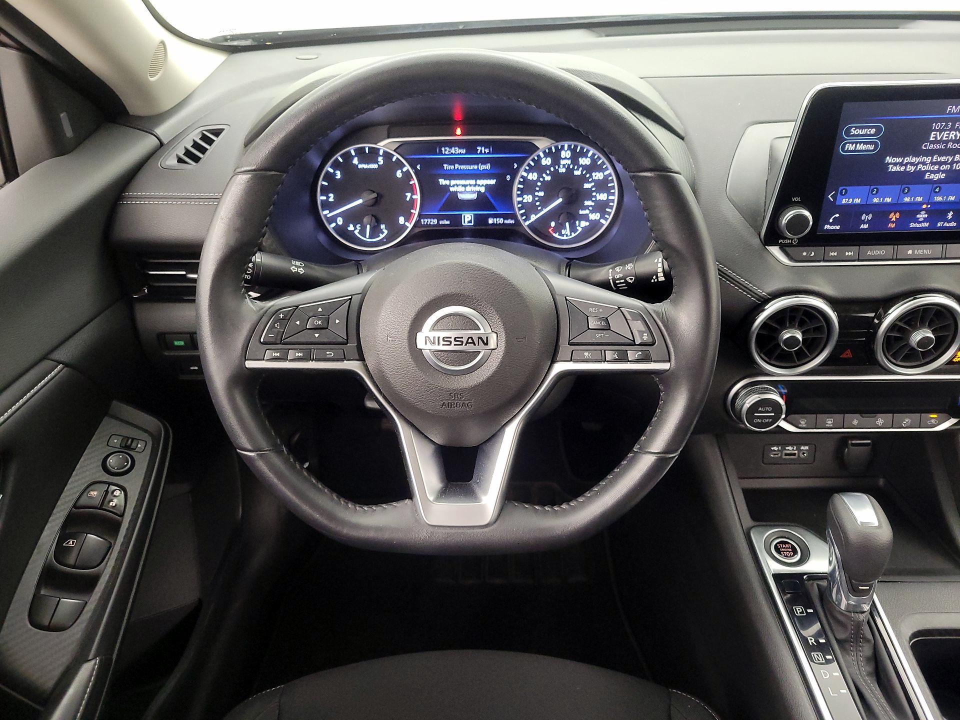Thumbnail: 2020 Nissan Sentra - 10