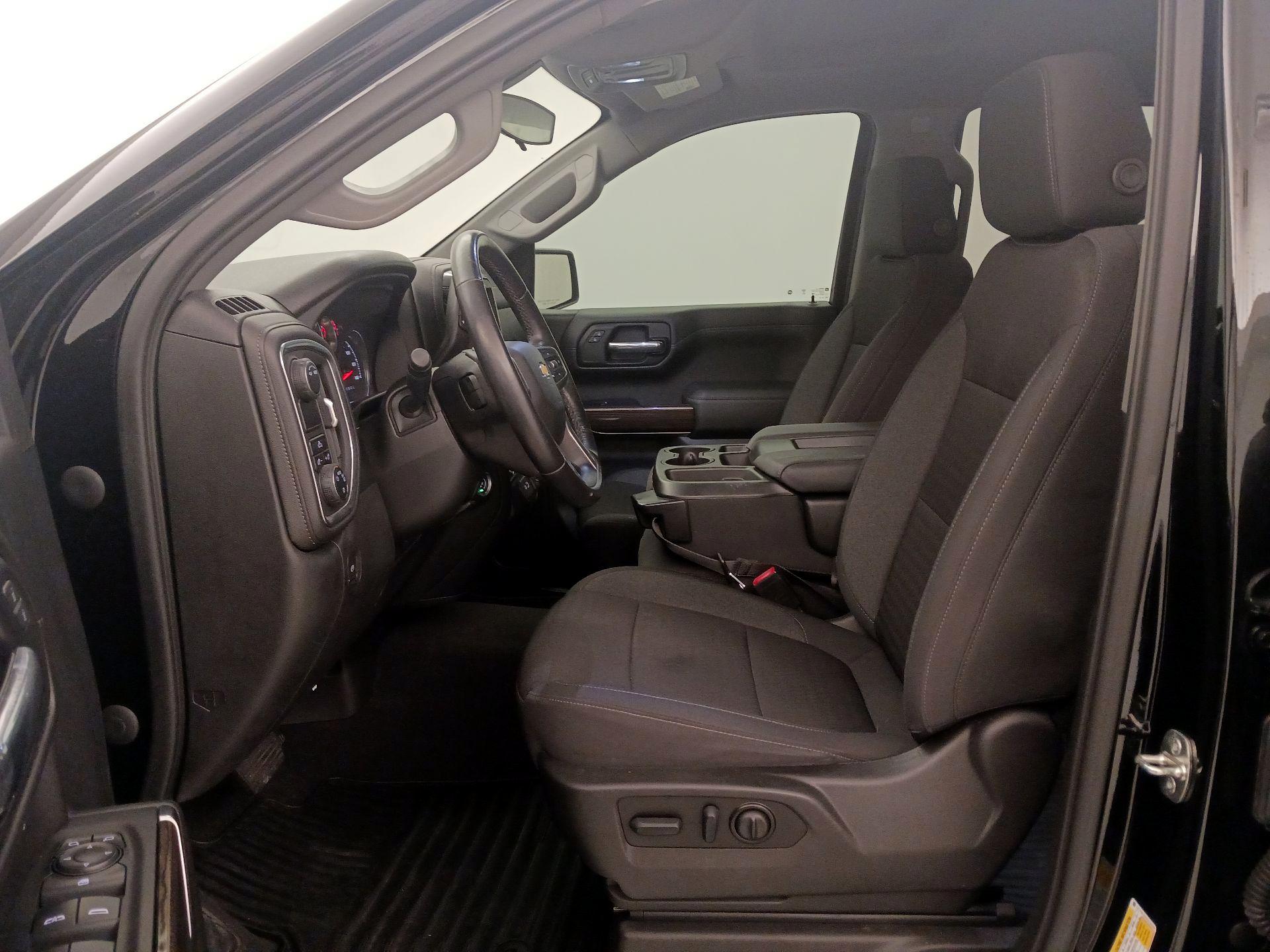 Thumbnail: 2022 Chevrolet Silverado 1500 - 11