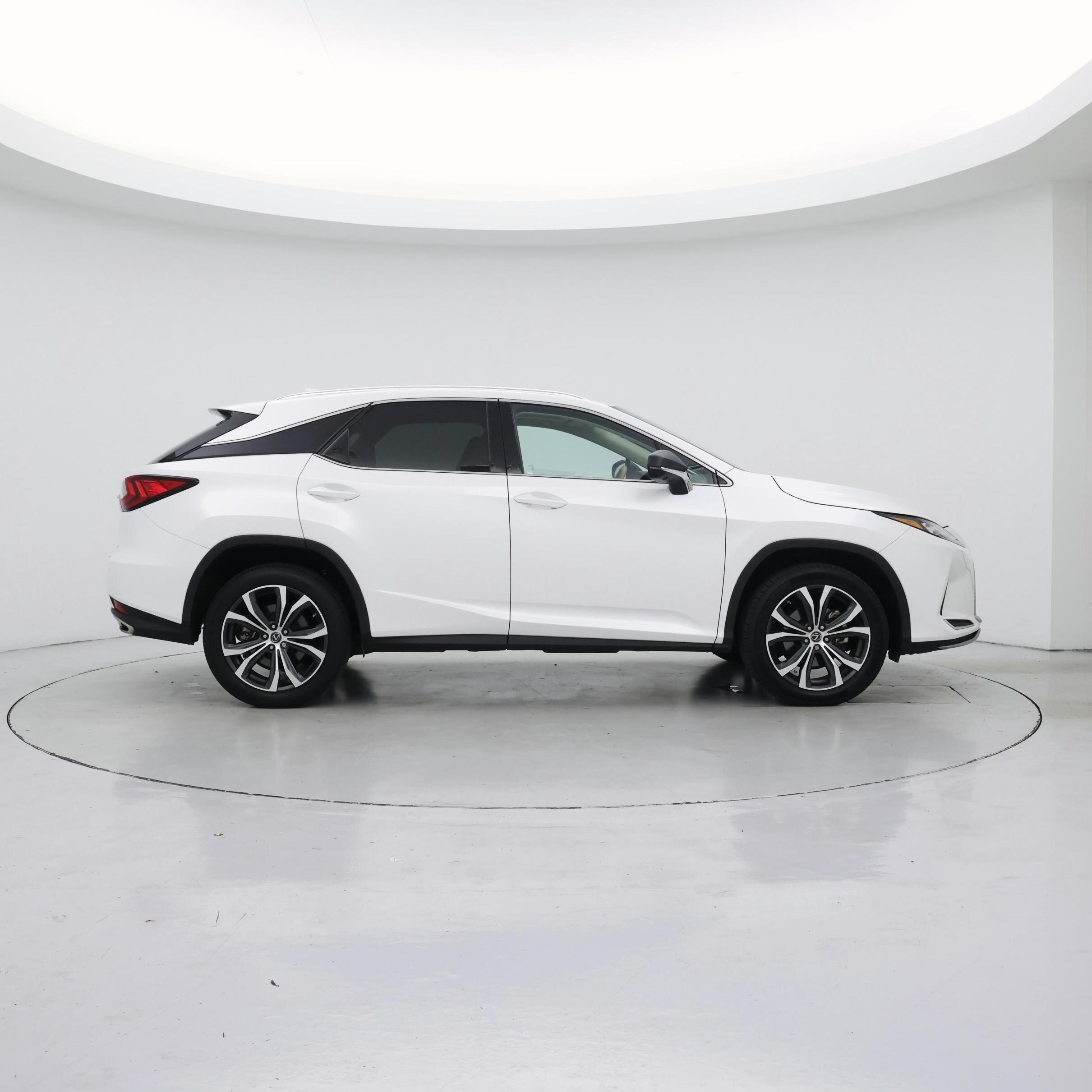 Thumbnail: 2021 Lexus RX - 7