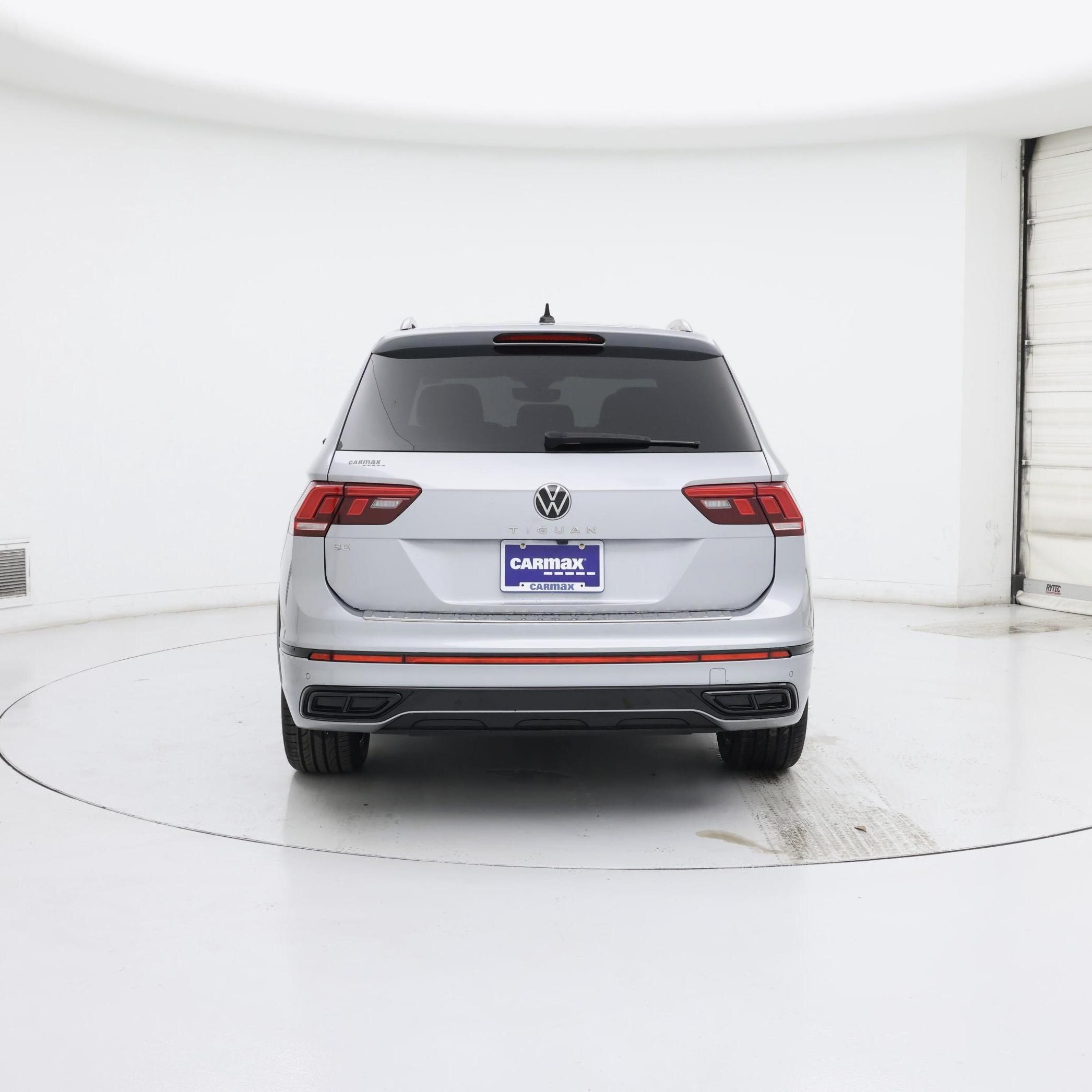 Thumbnail: 2023 Volkswagen Tiguan - 6