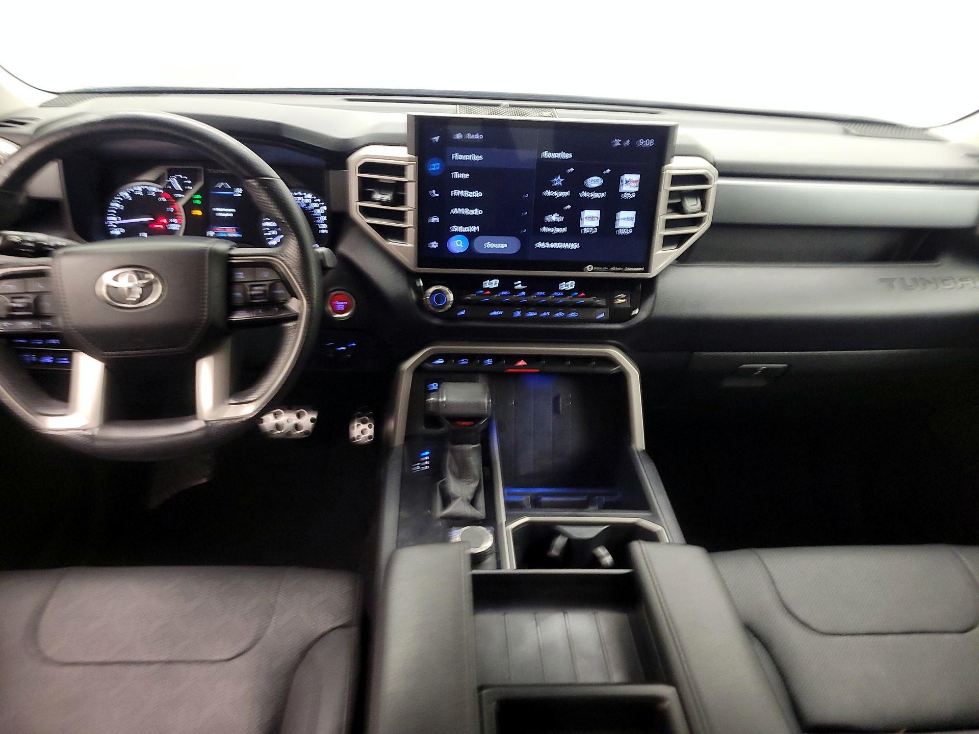 Thumbnail: 2022 Toyota Tundra - 9