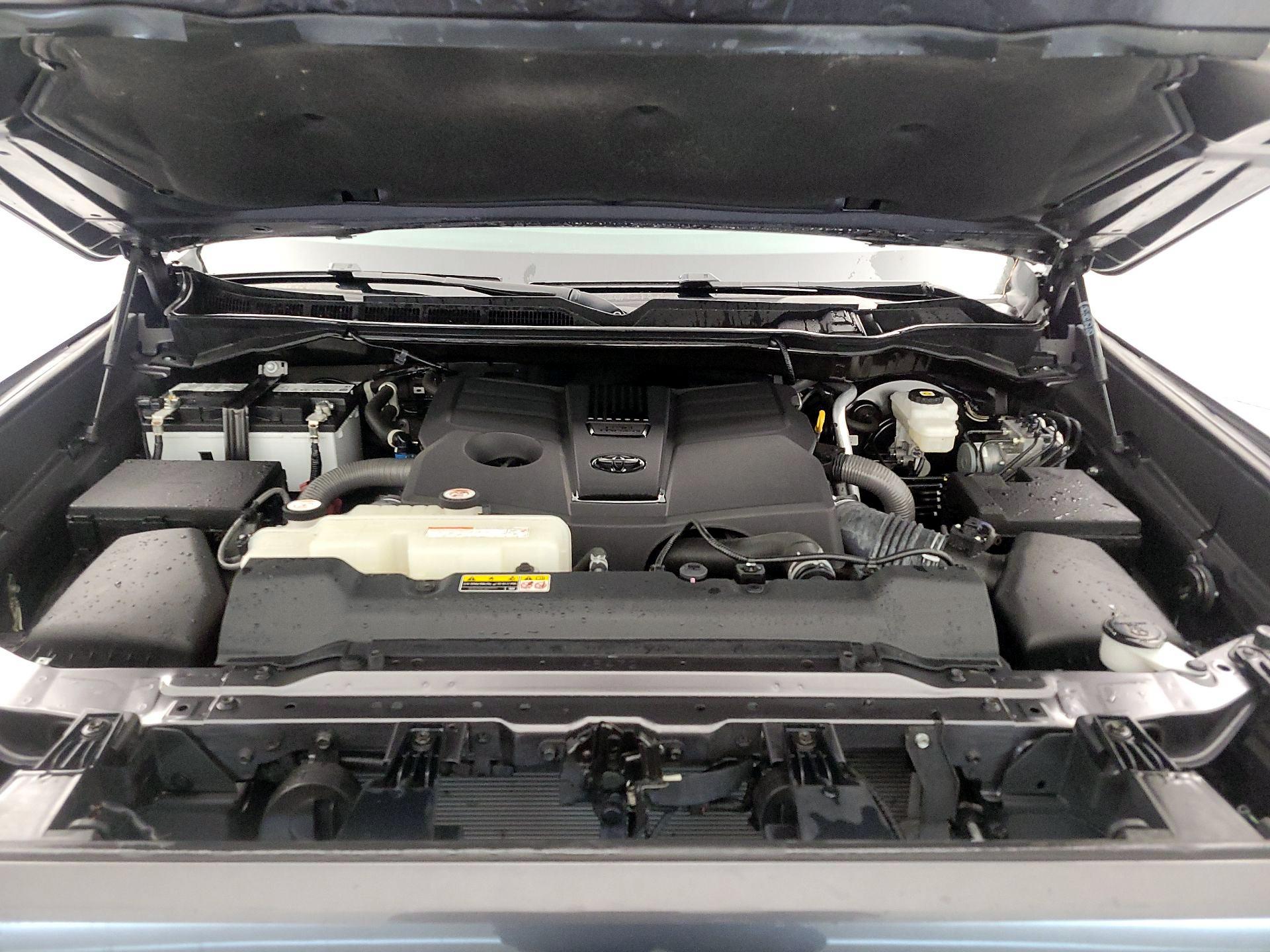 Thumbnail: 2022 Toyota Tundra - 17