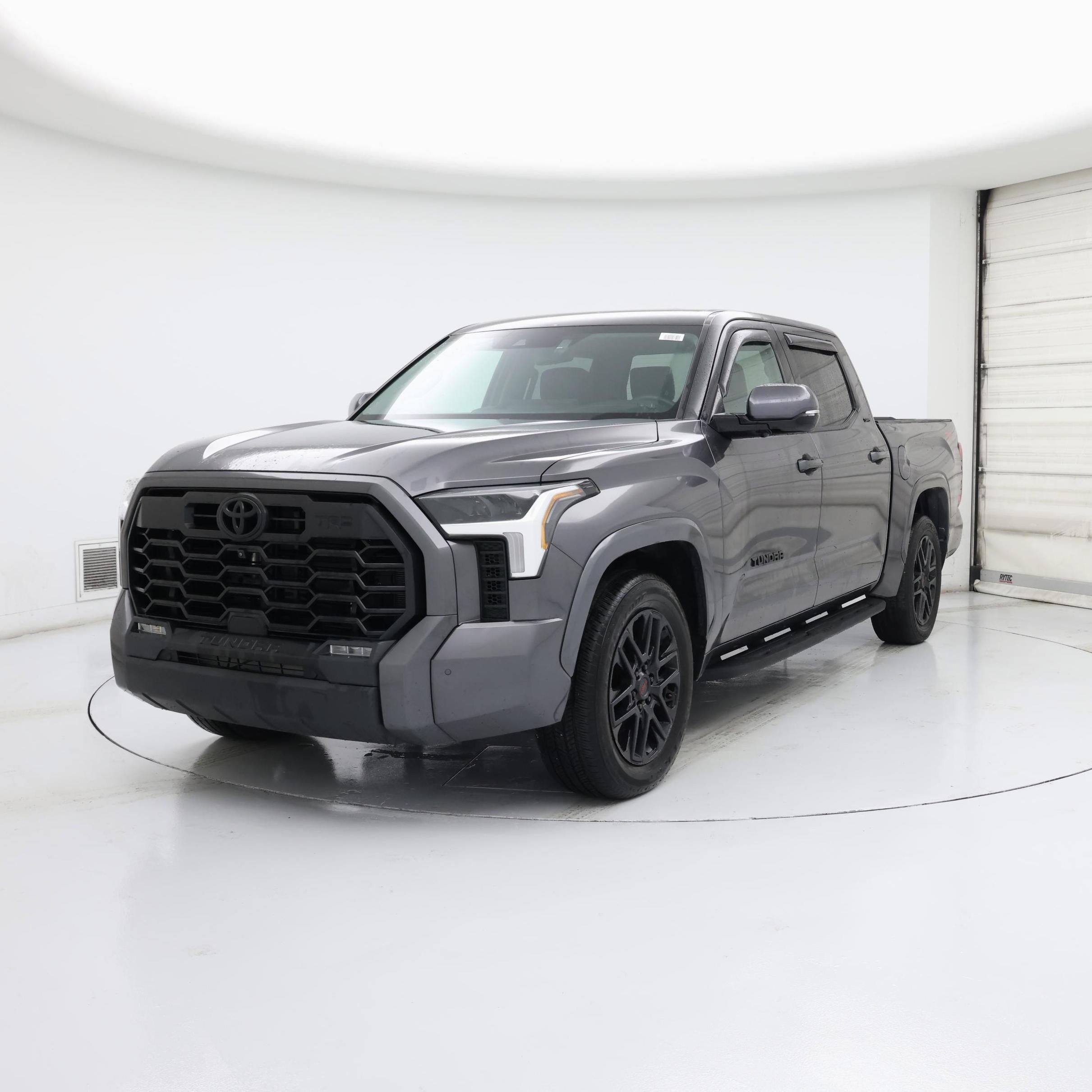 Thumbnail: 2022 Toyota Tundra - 4