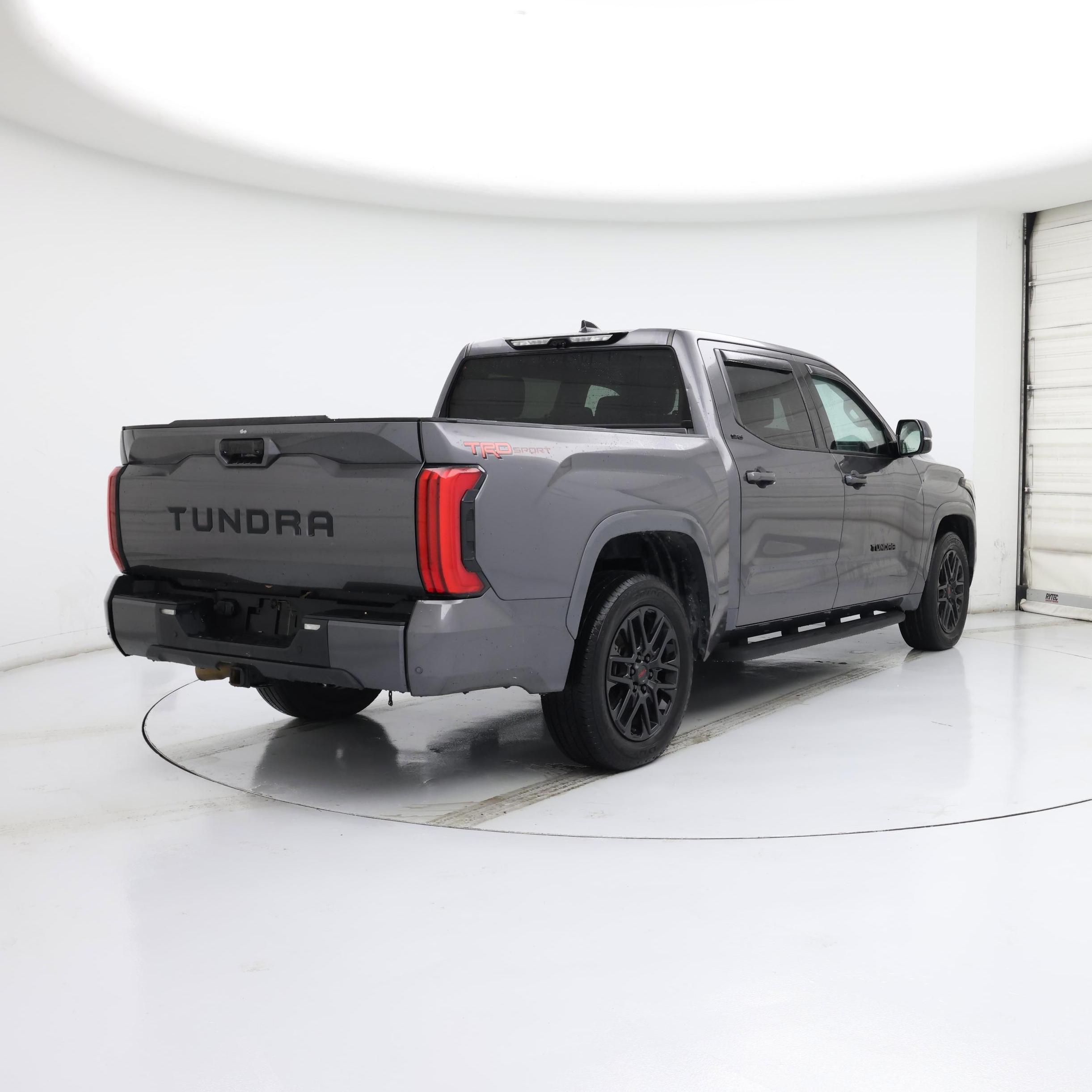 Thumbnail: 2022 Toyota Tundra - 8